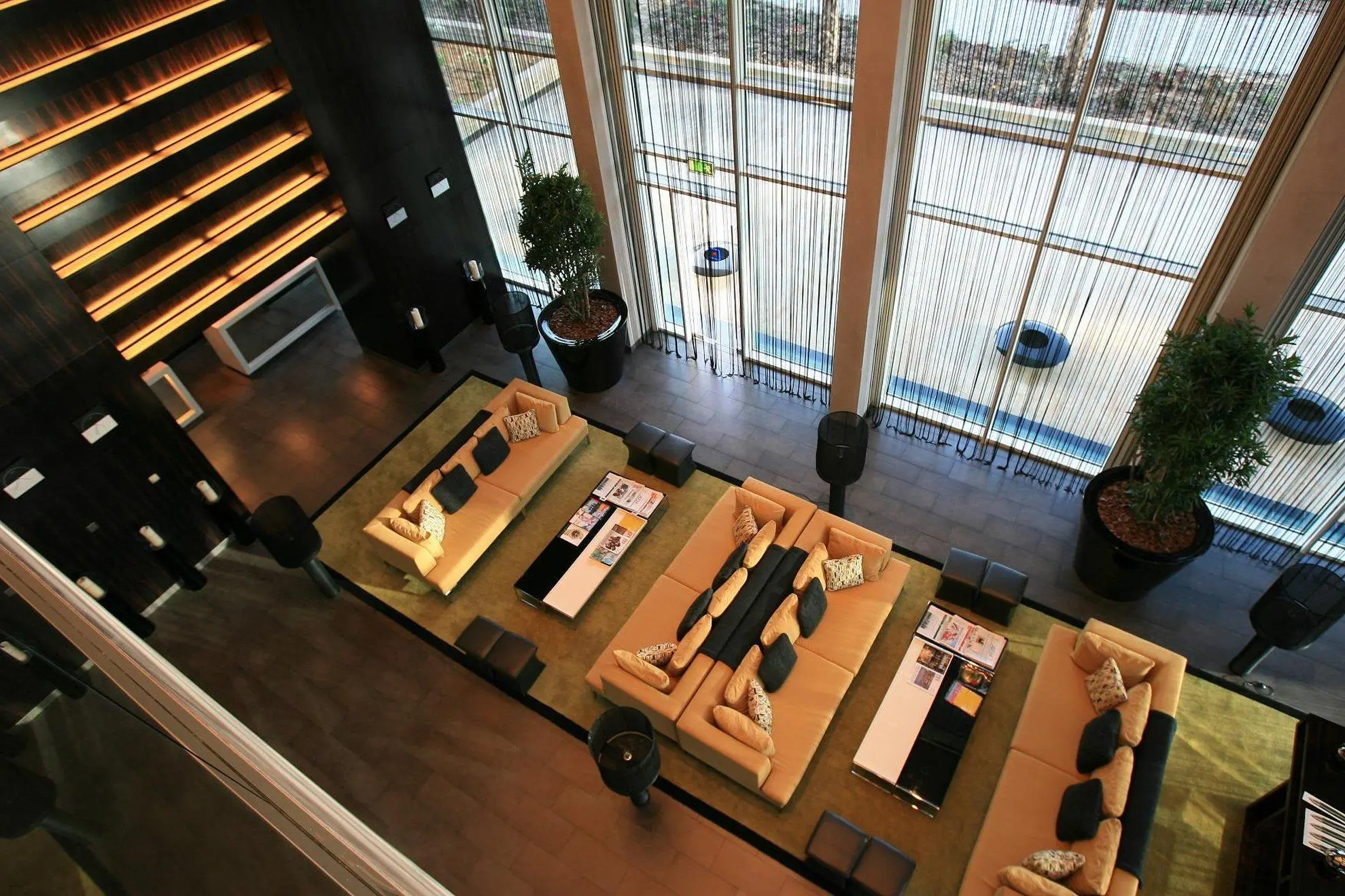 Yas Plaza Circuit By Ihg, Lobby