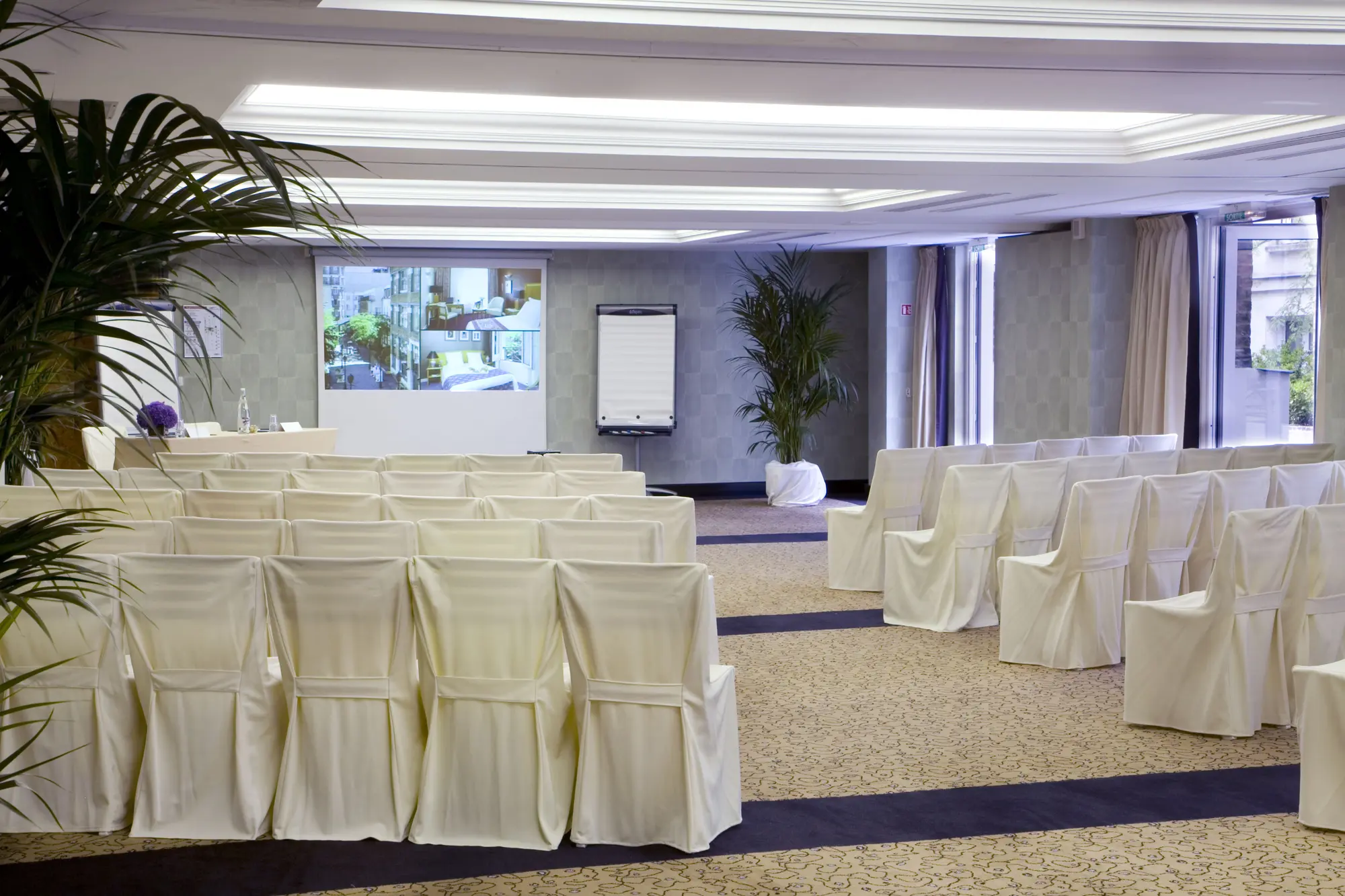 Les Jardins du Marais, Conferences