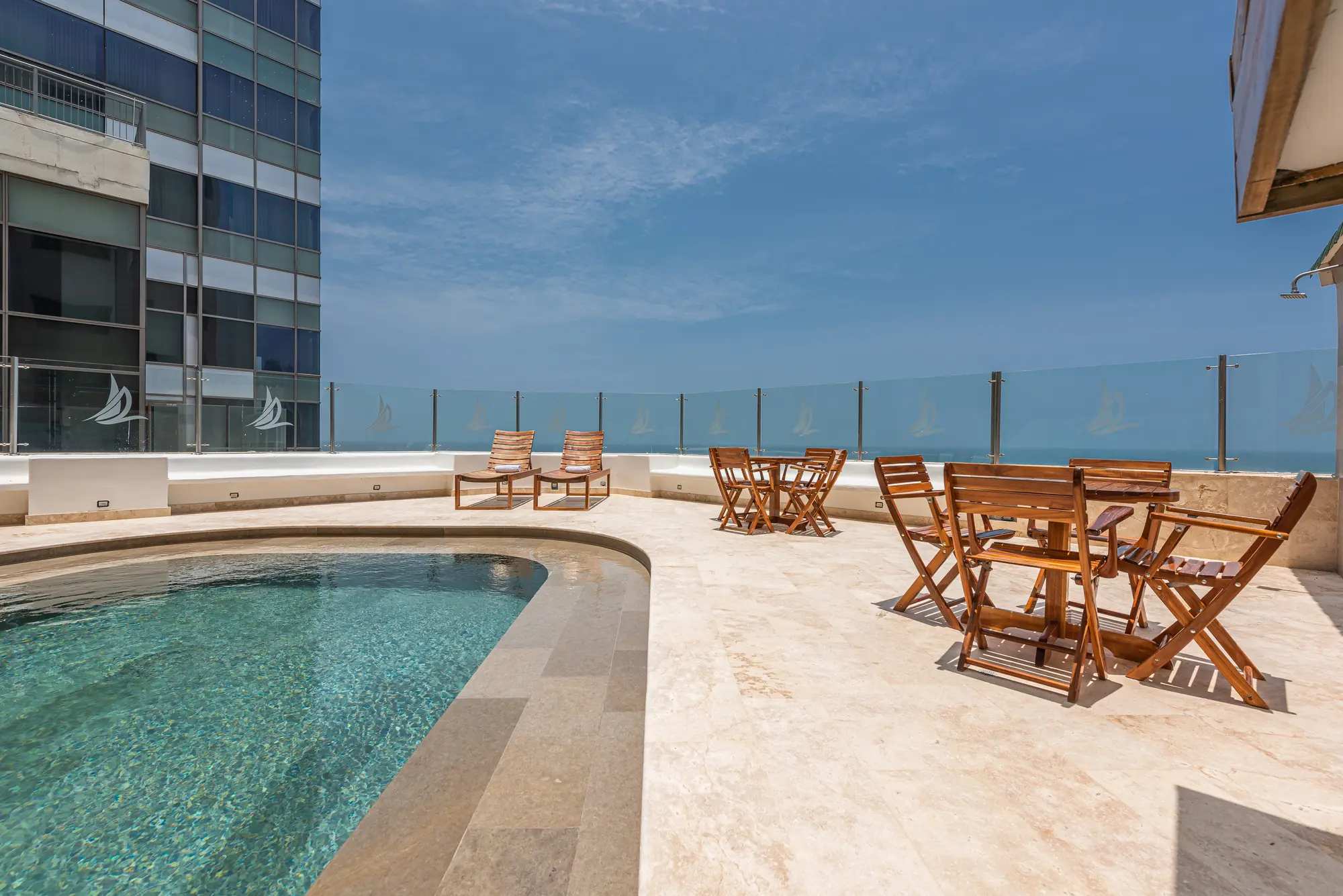 Regatta Cartagena, Pool