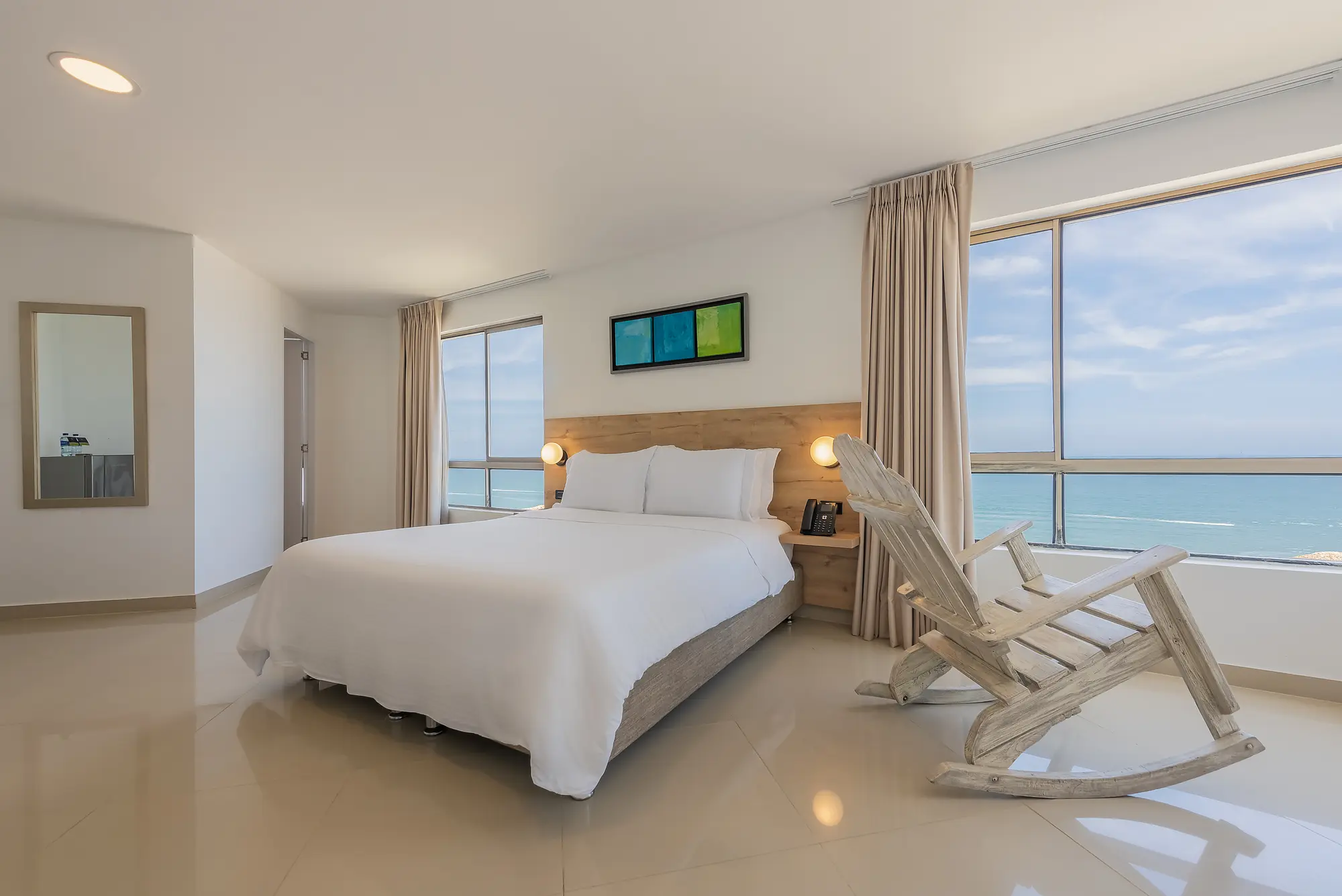 Regatta Cartagena, Room