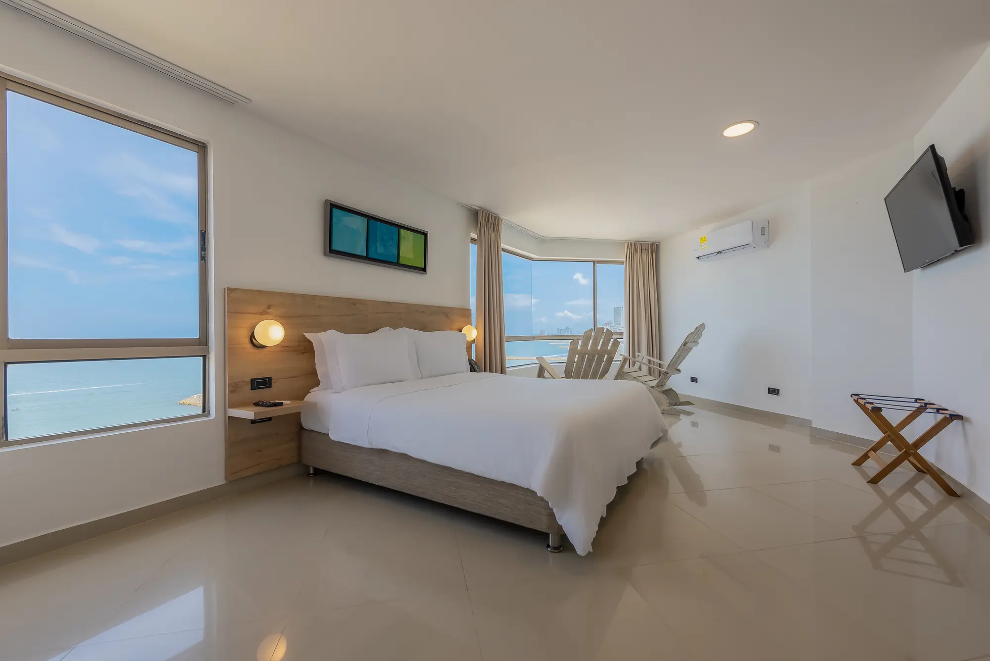 Regatta Cartagena, Room