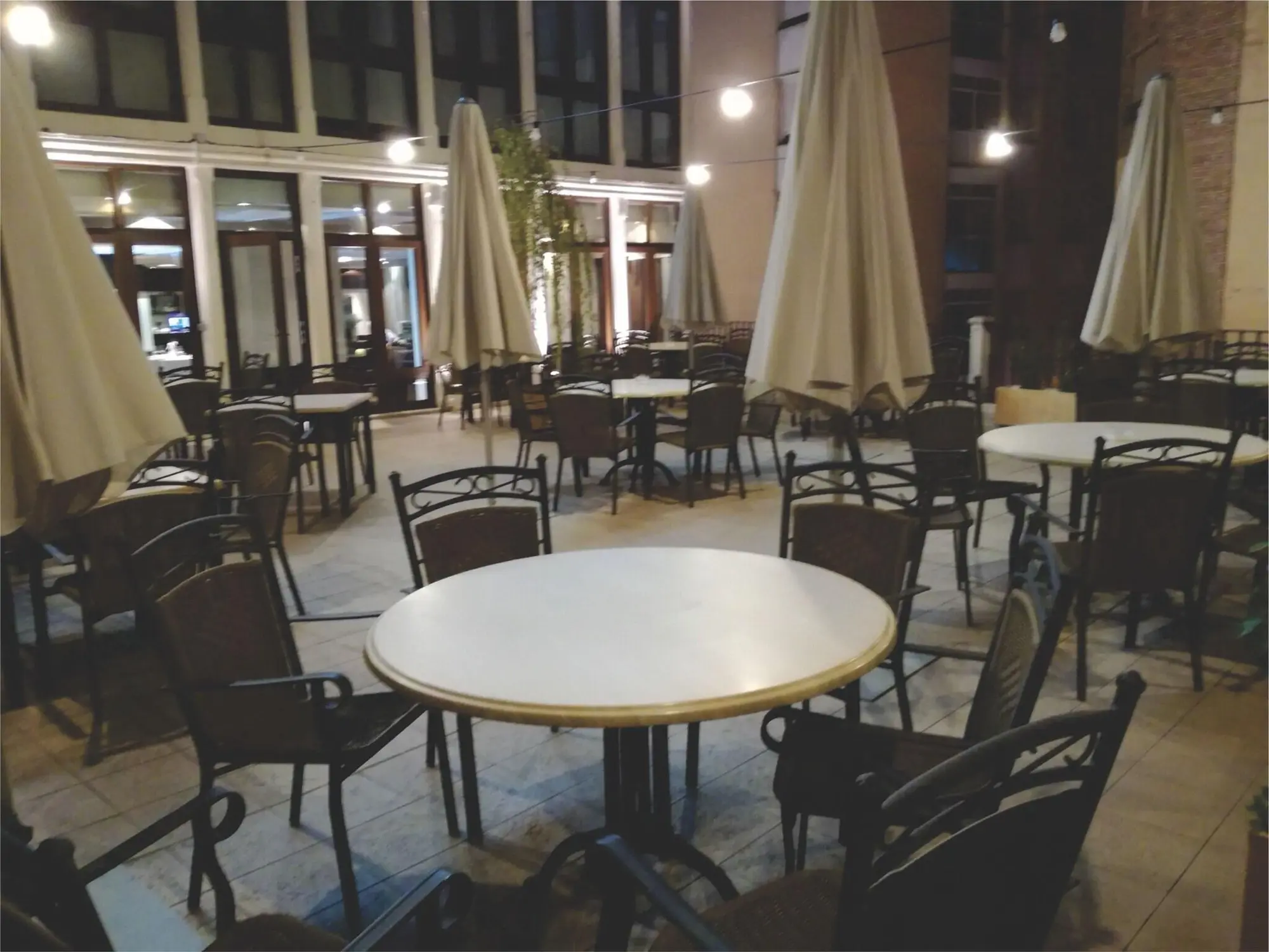 Hotel Villa De Aranda, Terrace