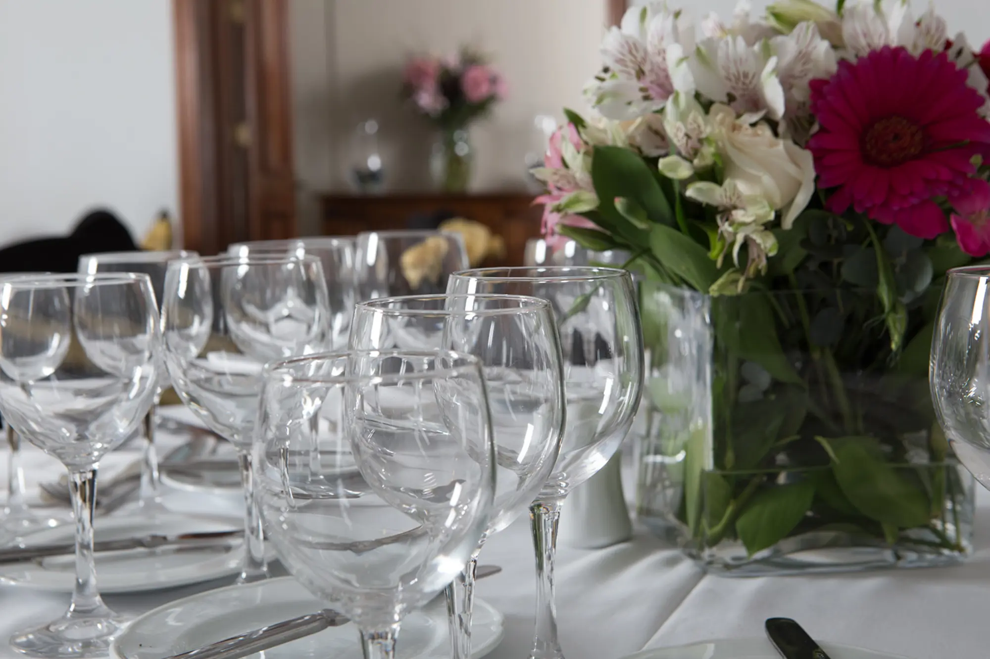 Park Plaza Bonaparte, Conferences