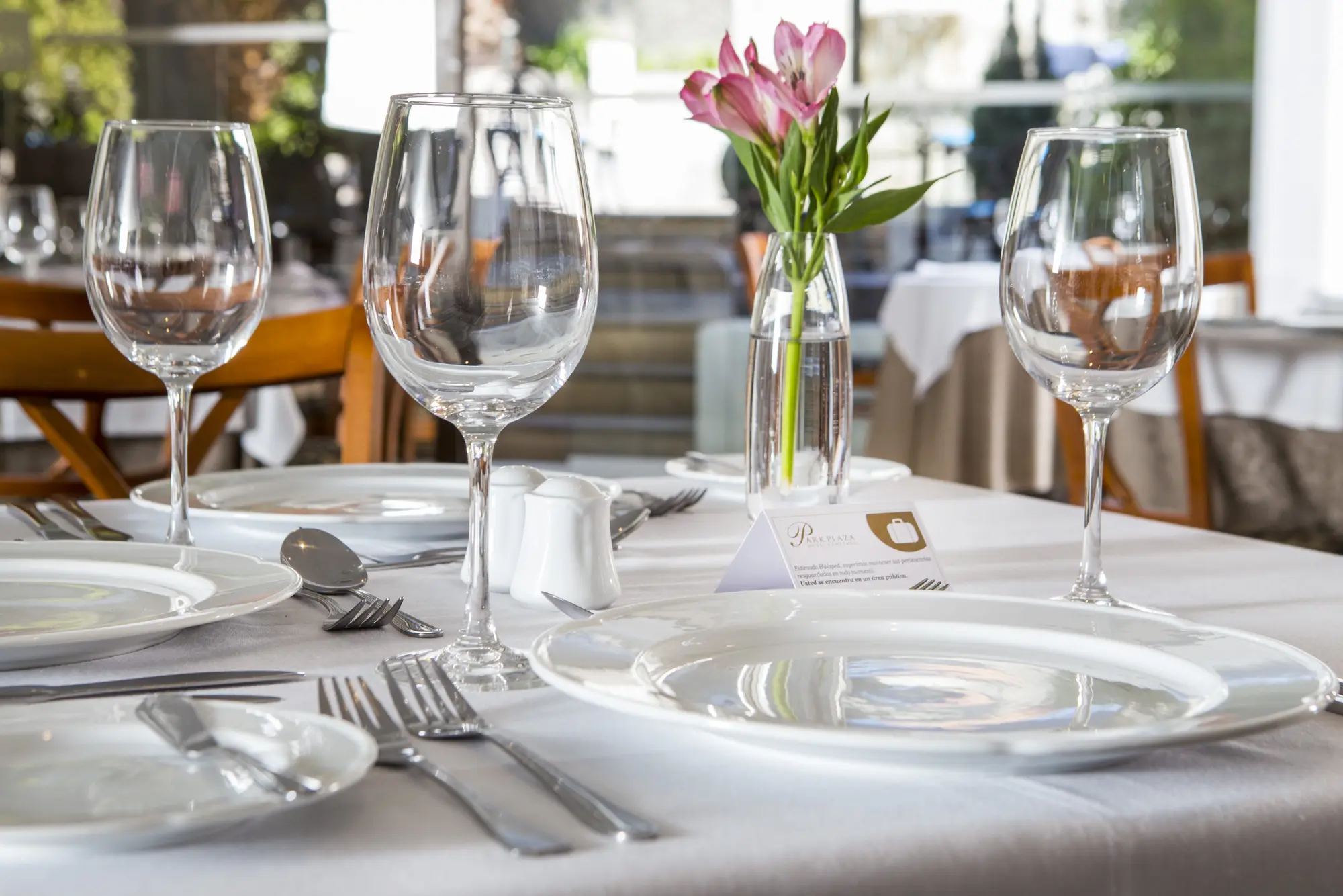 Park Plaza Bonaparte, Restaurant
