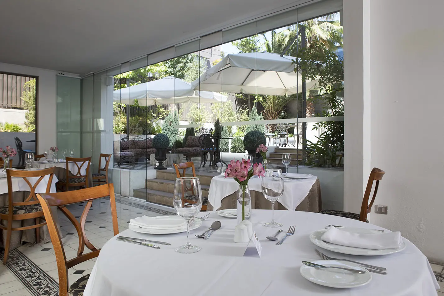 Park Plaza Bonaparte, Restaurant