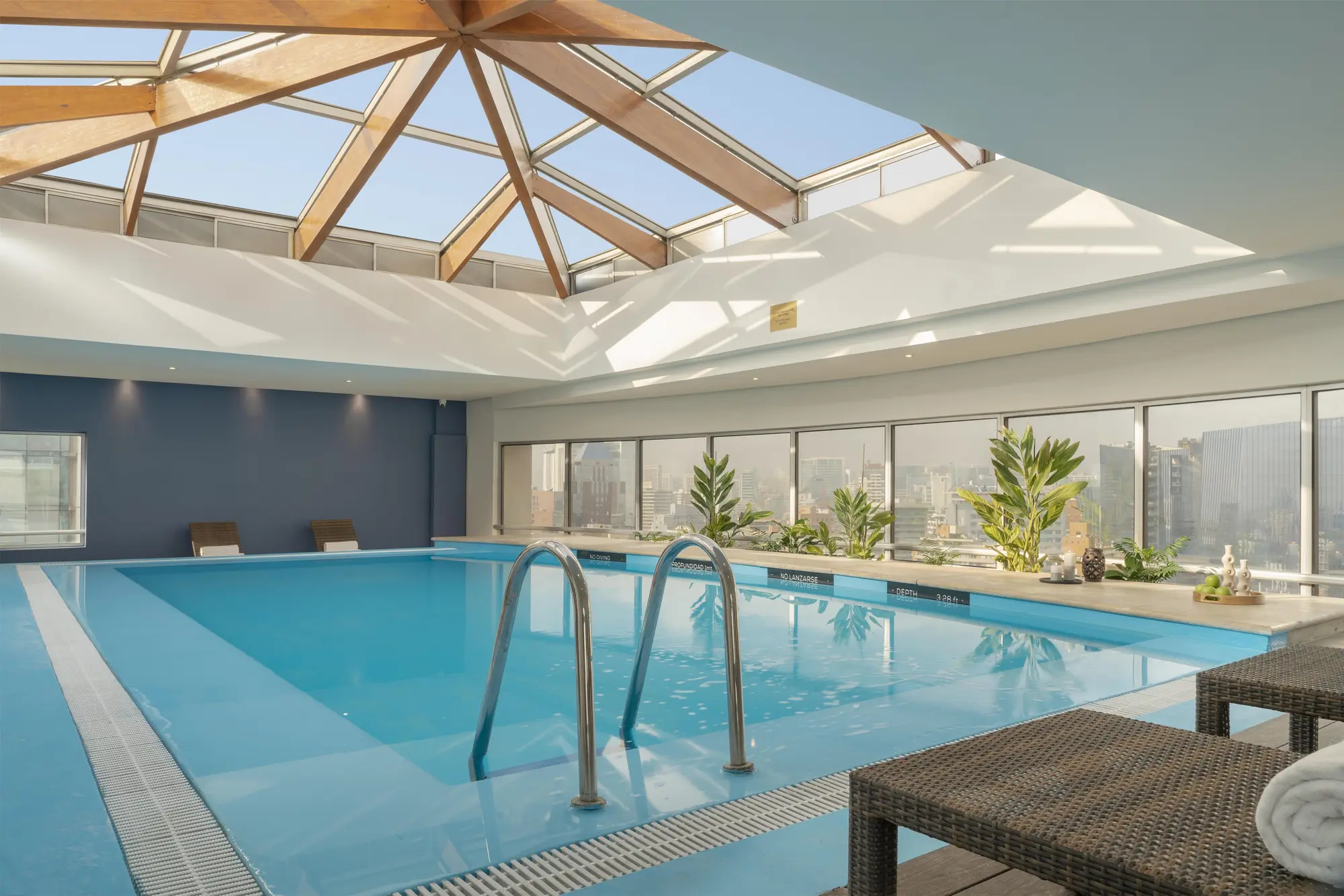 NH Collection Plaza Santiago, Pool