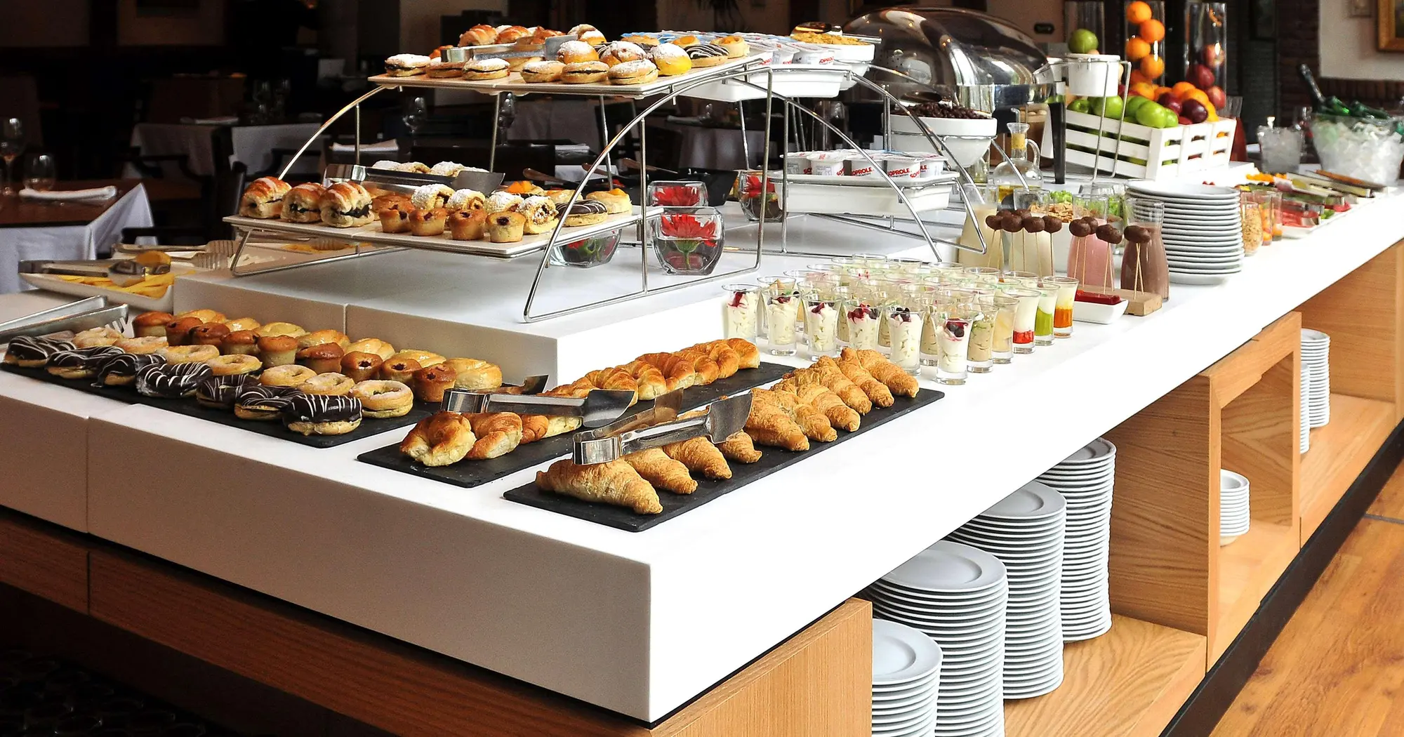 NH Collection Plaza Santiago, Restaurant