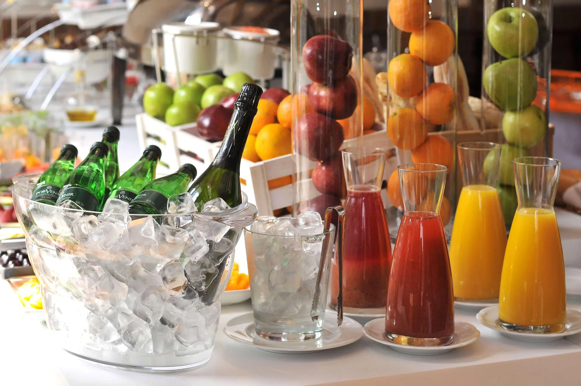 NH Collection Plaza Santiago, Restaurant