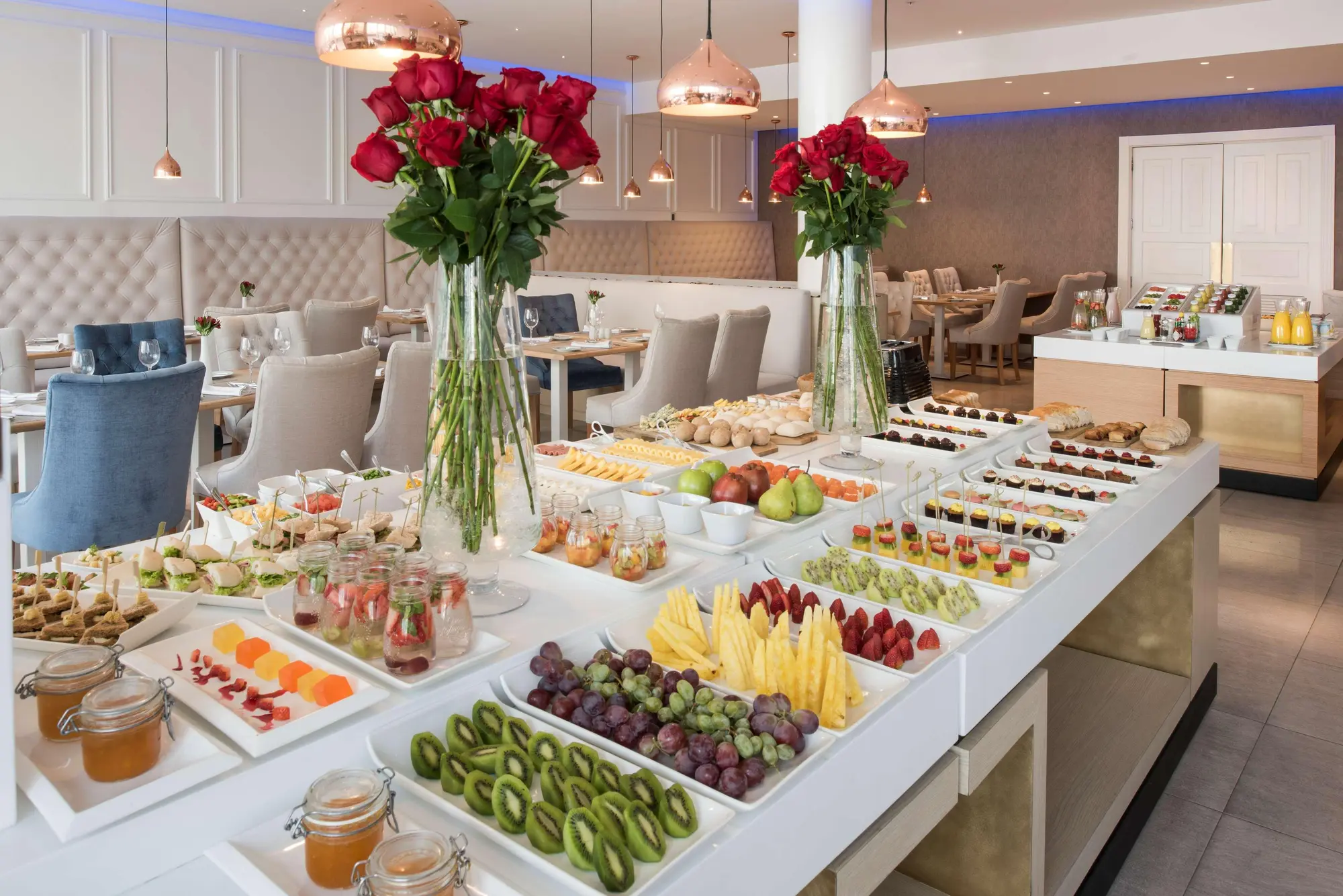 NH Collection Plaza Santiago, Restaurant