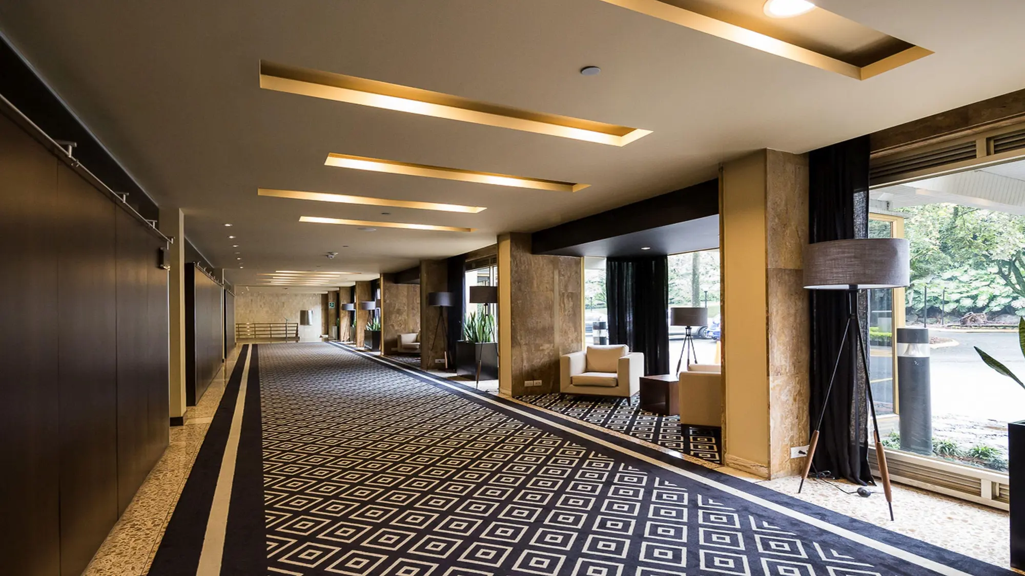 Intercontinental Hotels Medellin - Movich, Lobby