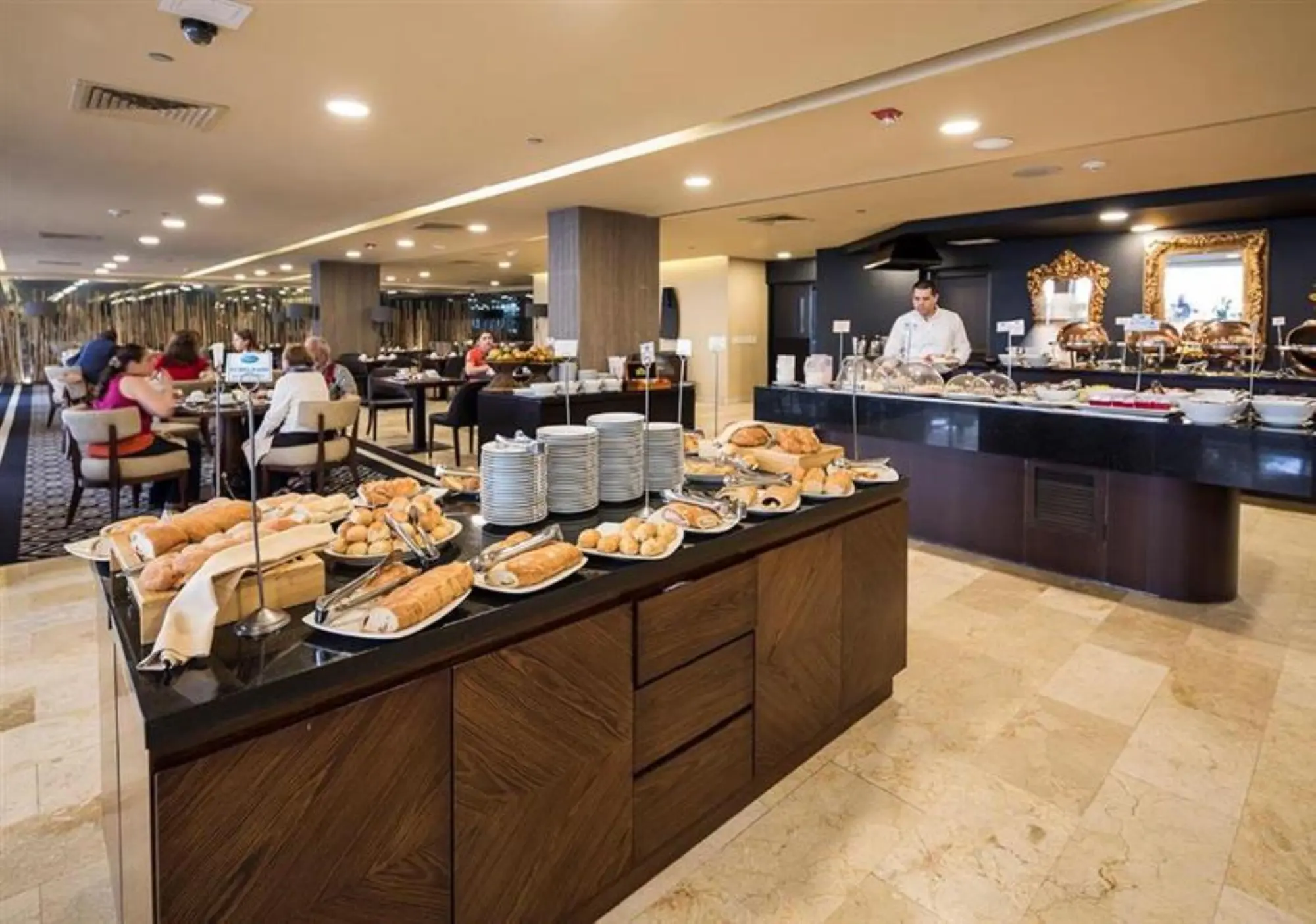 Intercontinental Hotels Medellin - Movich, Restaurant