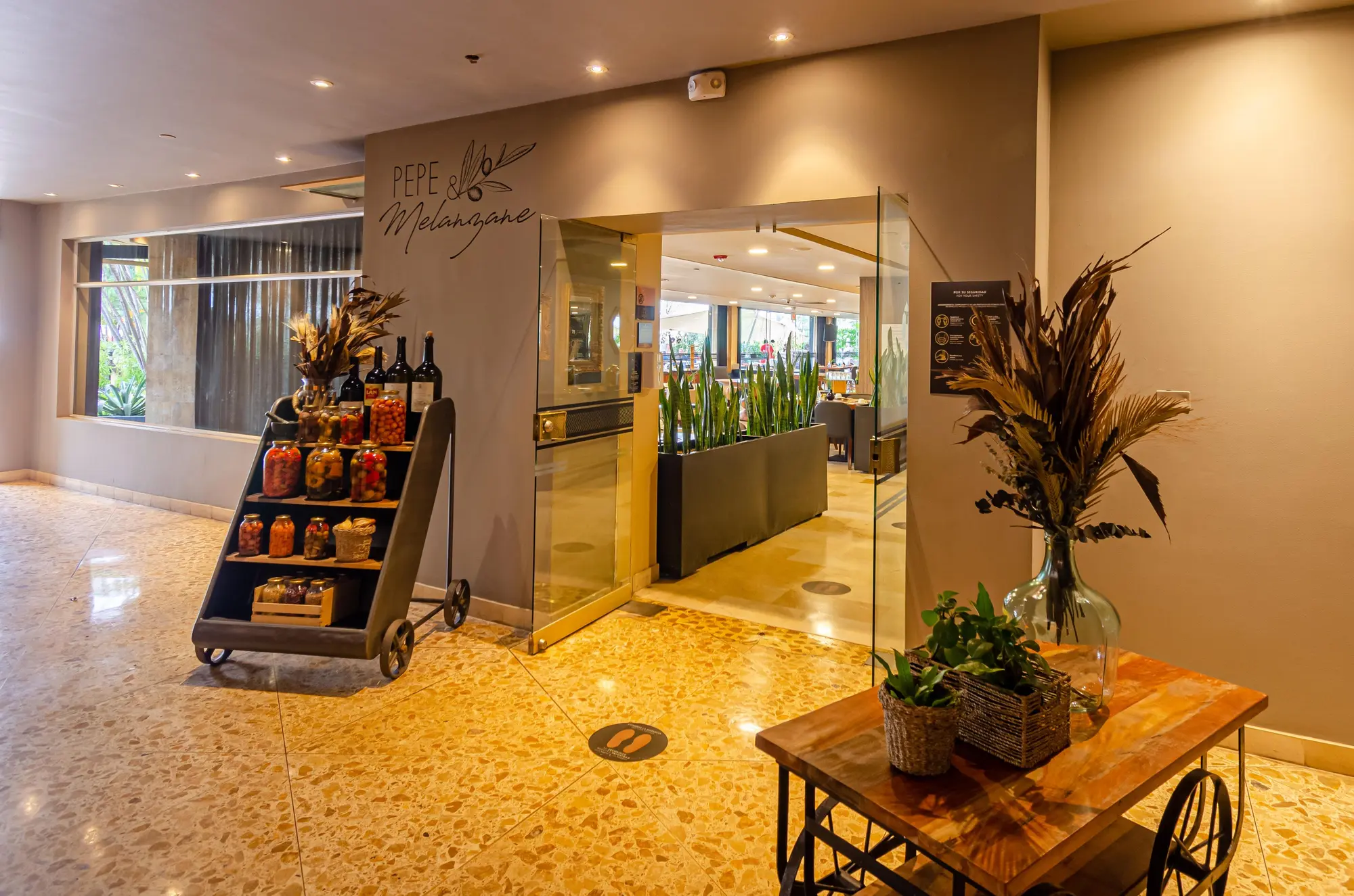 Intercontinental Hotels Medellin - Movich, Restaurant