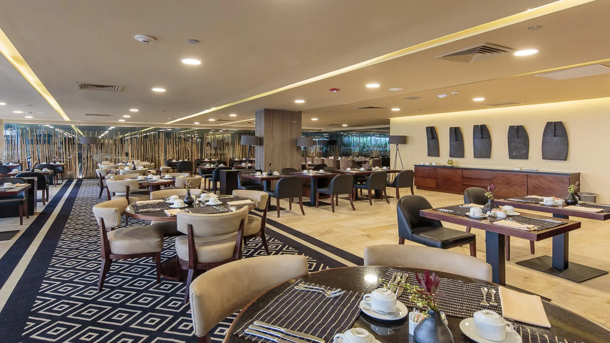Intercontinental Hotels Medellin - Movich, Restaurant