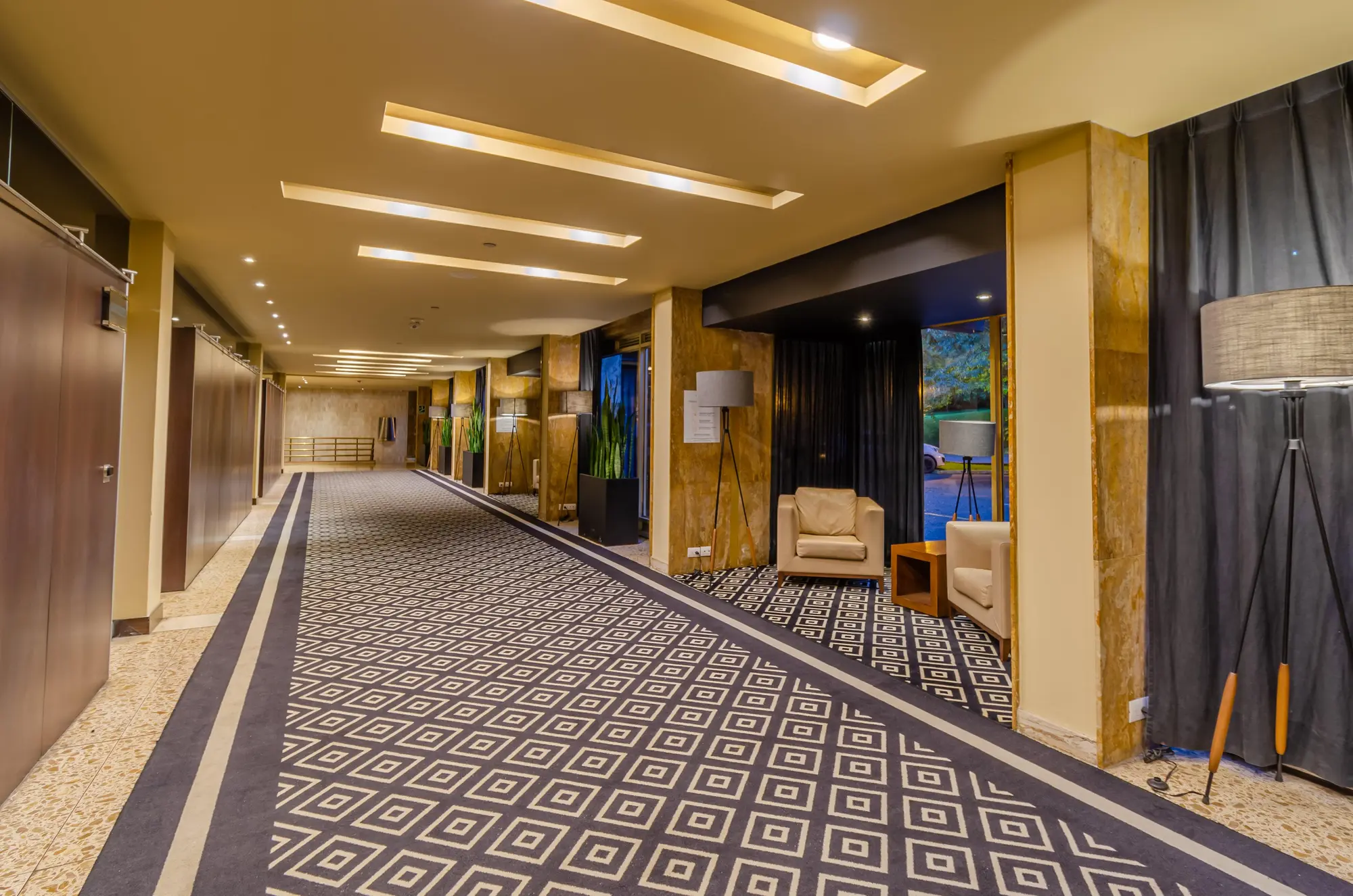 Intercontinental Hotels Medellin - Movich, Lobby