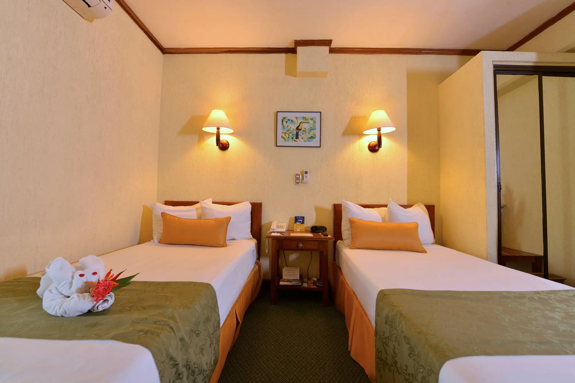 Best Western Hotel & Casino Kamuk, General view