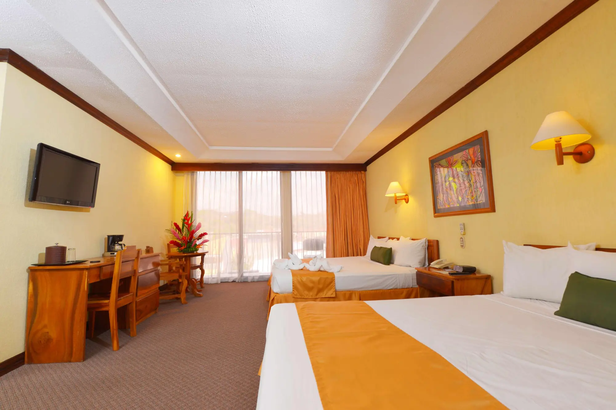 Best Western Hotel & Casino Kamuk, General view