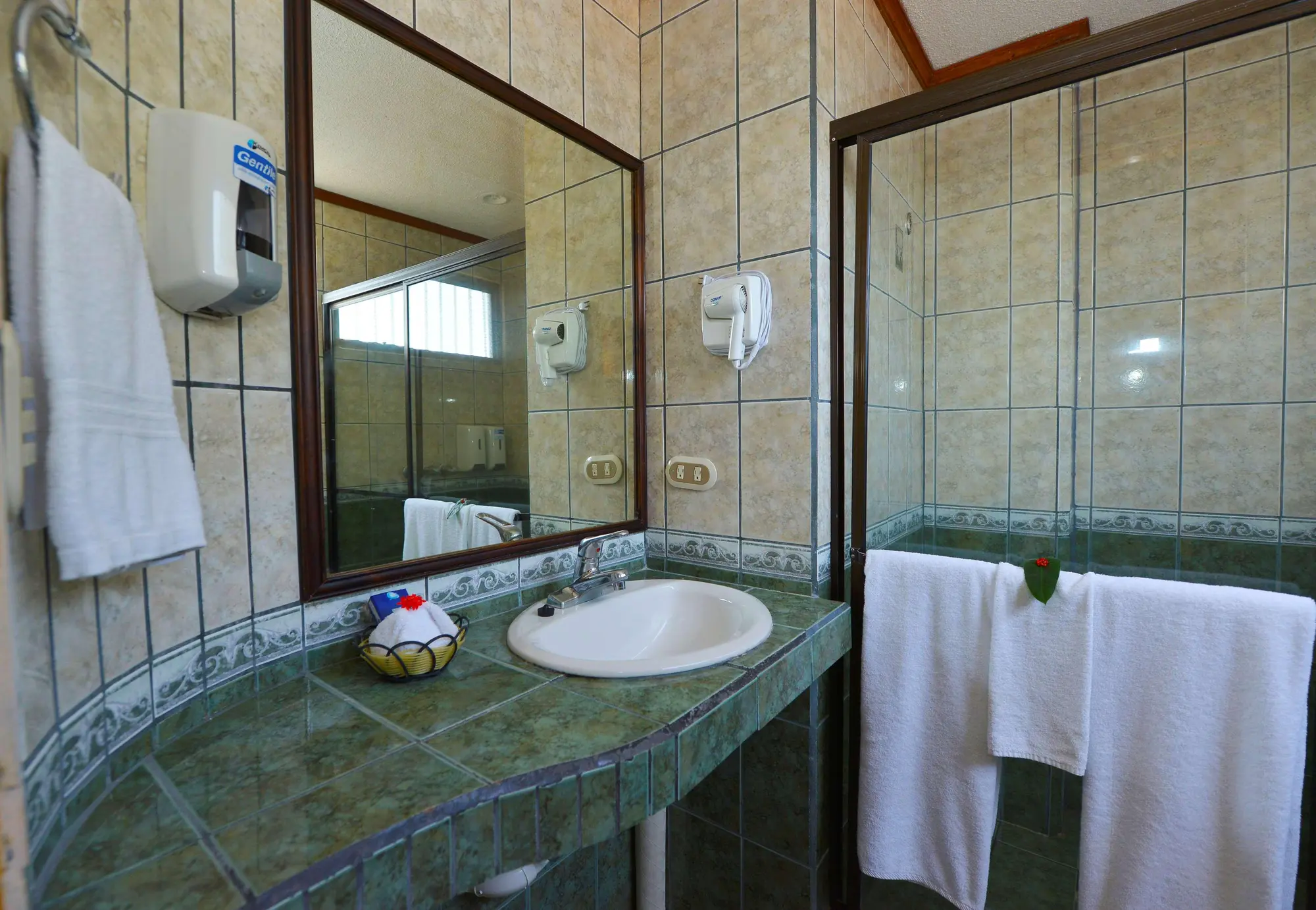 Best Western Hotel & Casino Kamuk, Room