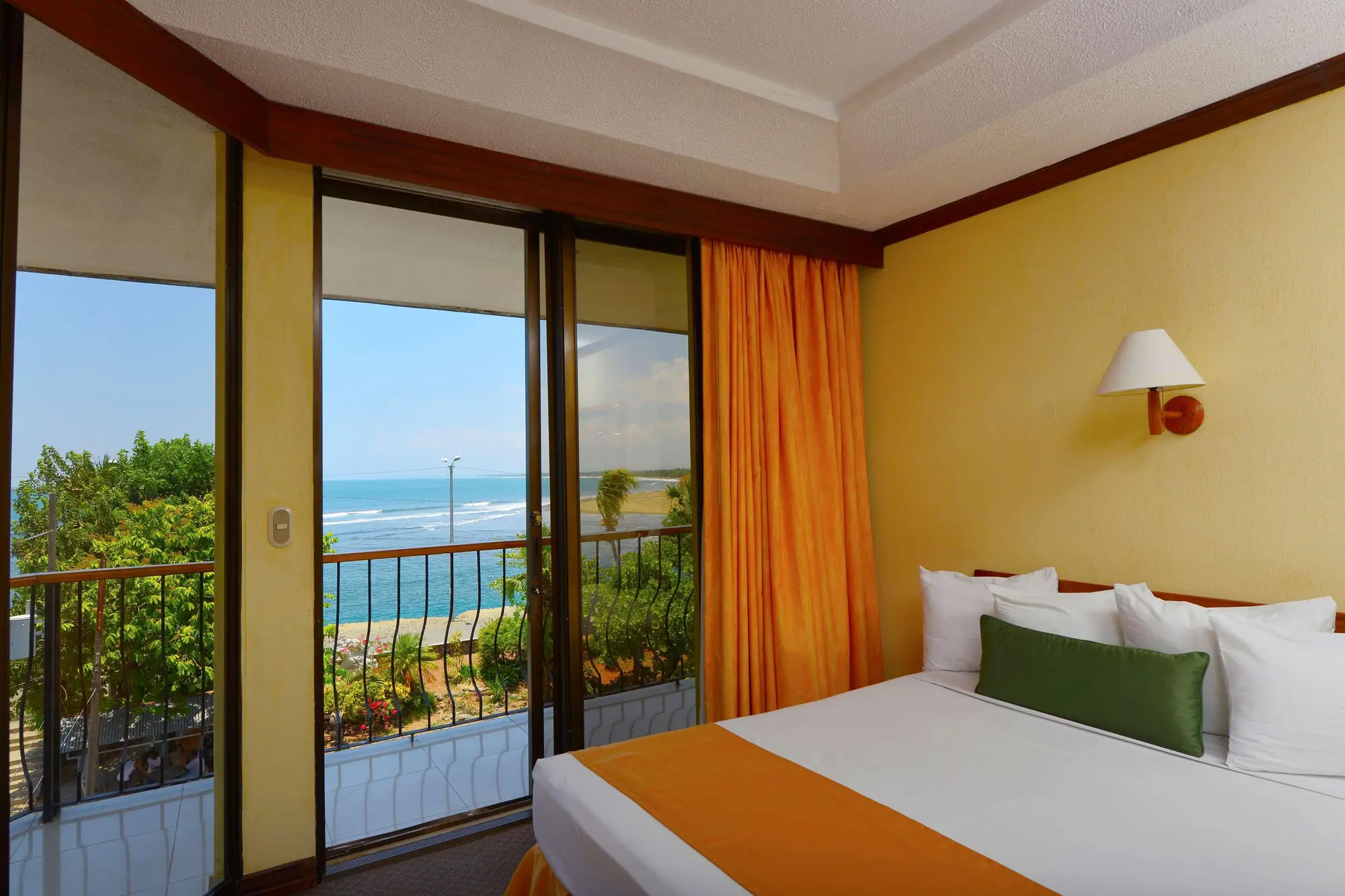 Best Western Hotel & Casino Kamuk, Room