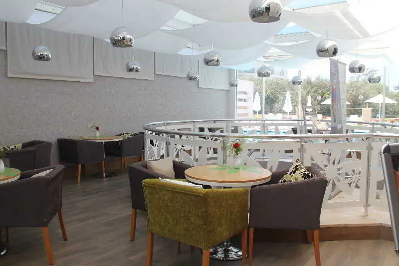 GOLD ISLAND MONDO FAMILY ALANYA, Bar