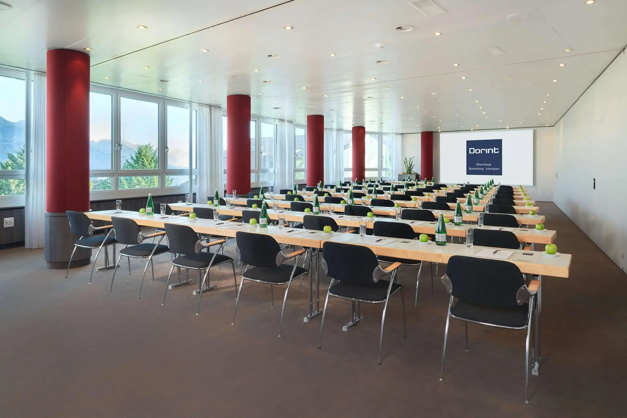 Dorint Blüemlisalp, Conferences