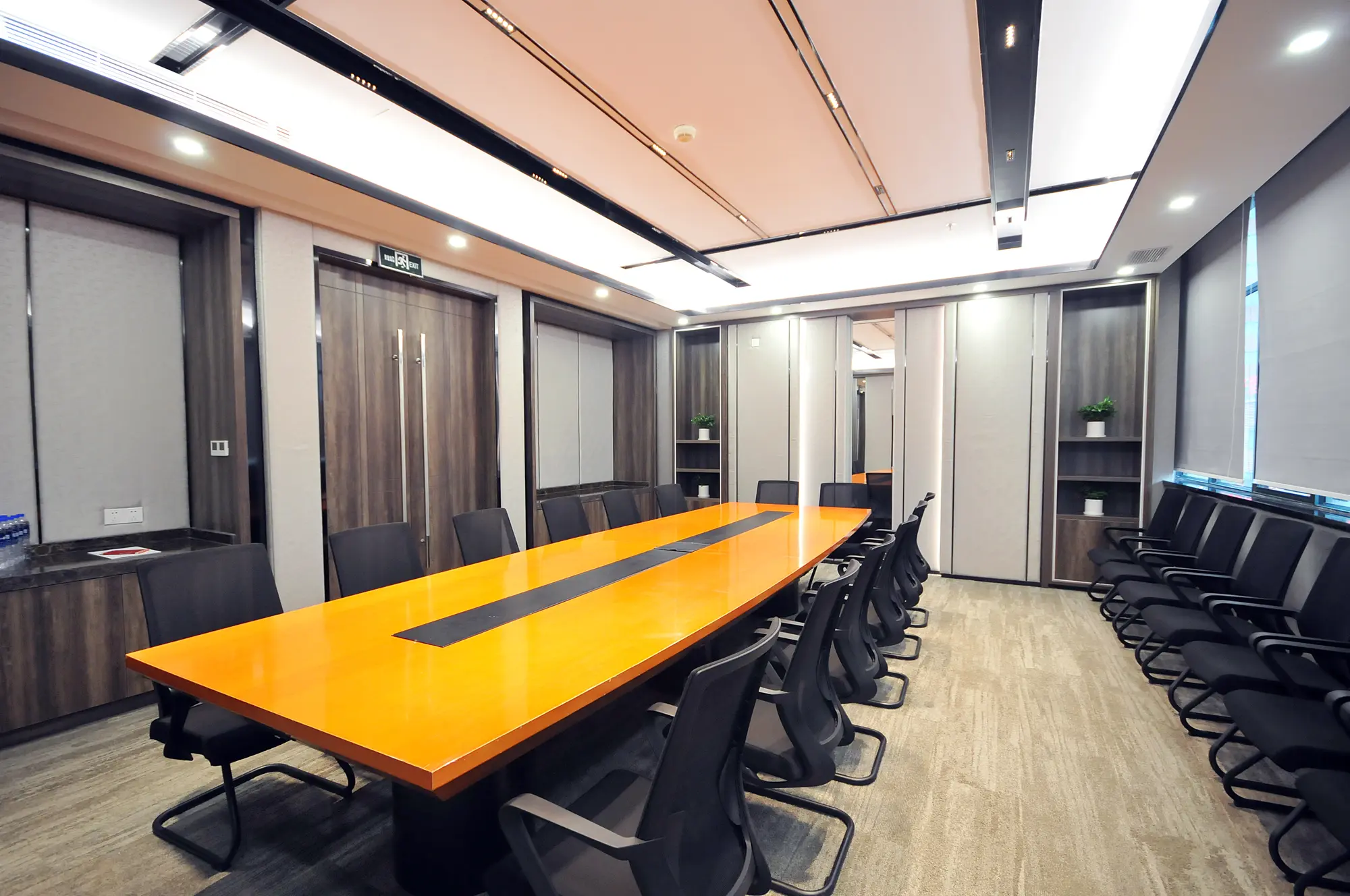Gubei Garden Hotel, Conferences