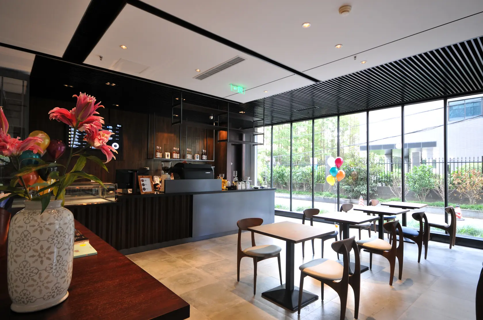 Gubei Garden Hotel, Restaurant