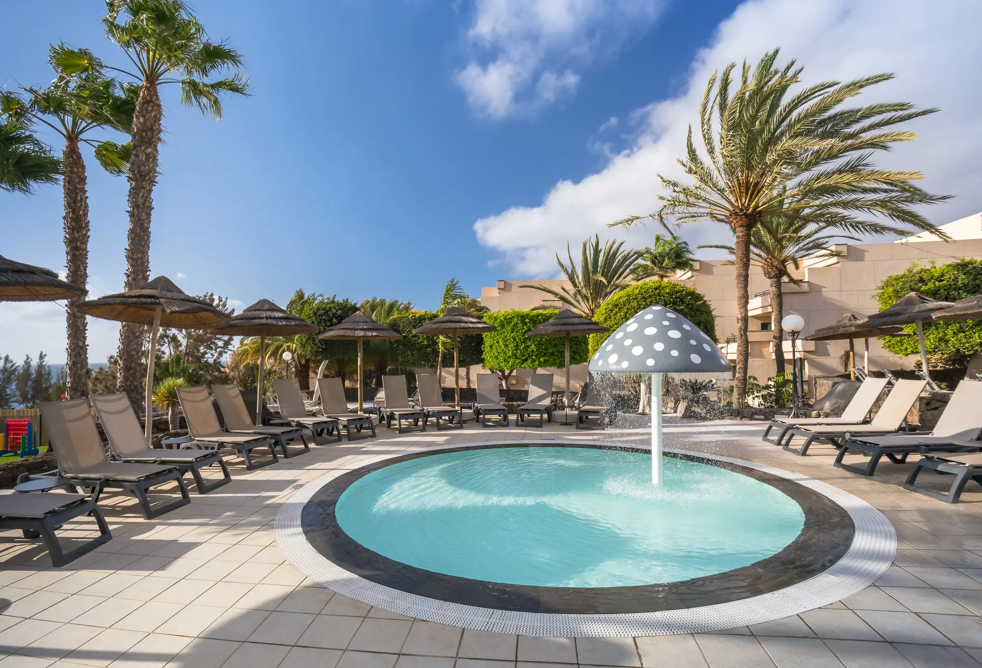 Barcelo Lanzarote Active Resort, Pool