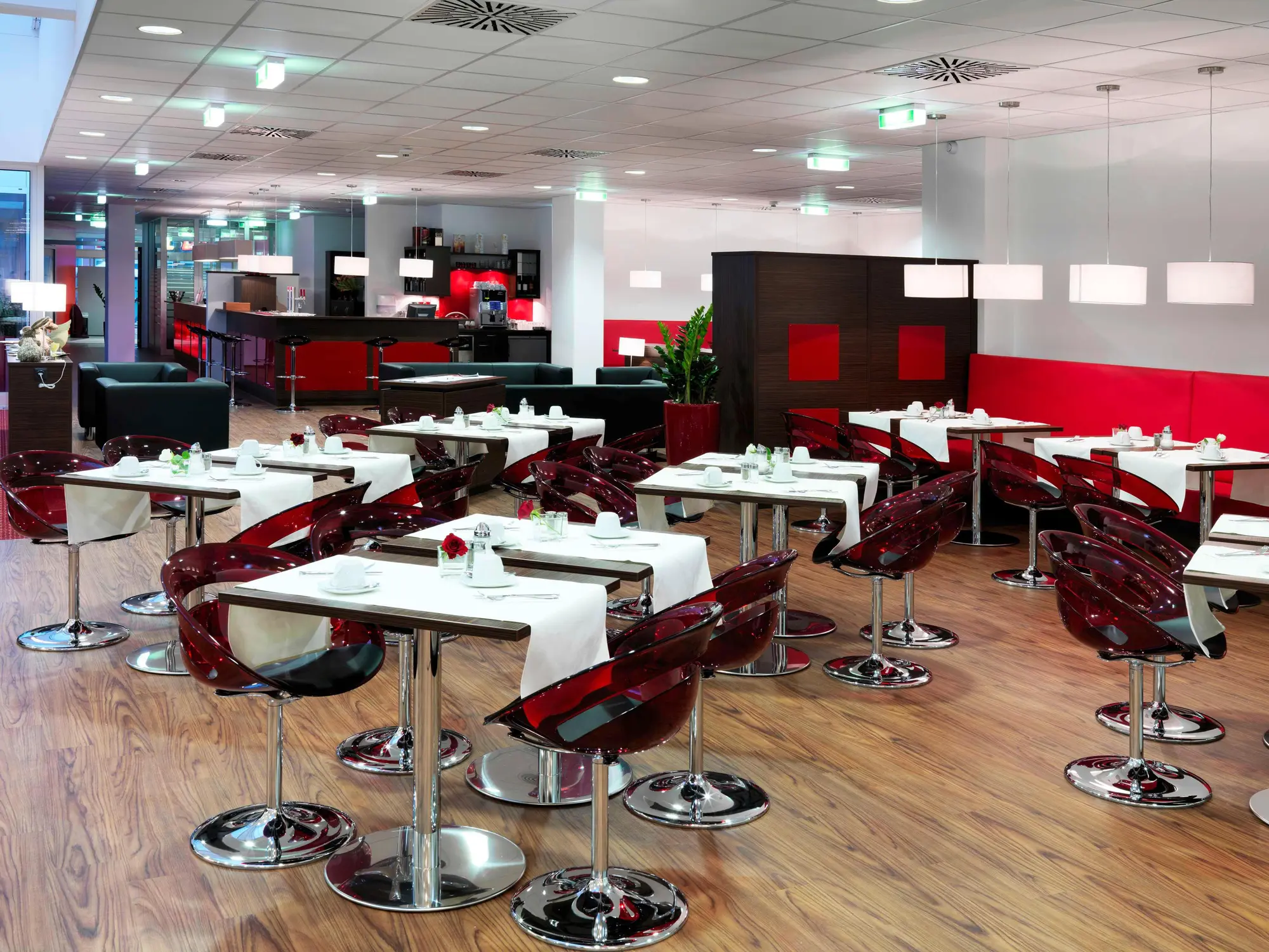 PLAZA INN Amedia Wien, Restaurant