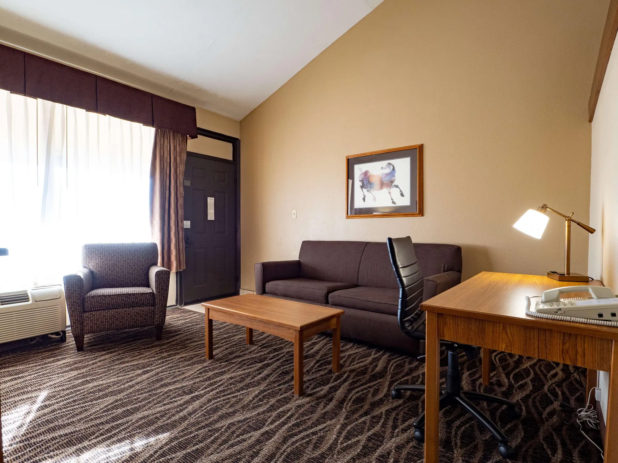 Eagle Suites OKC Airport, General view