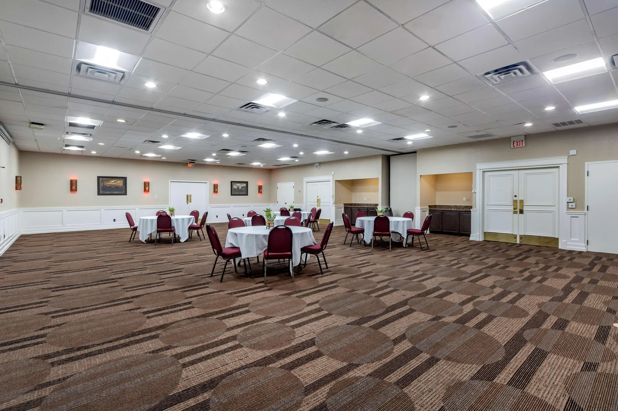 Eagle Suites OKC Airport, Room