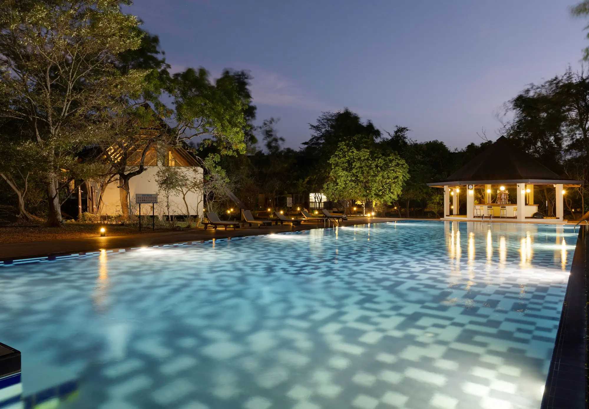Occidental Paradise Dambulla, Pool