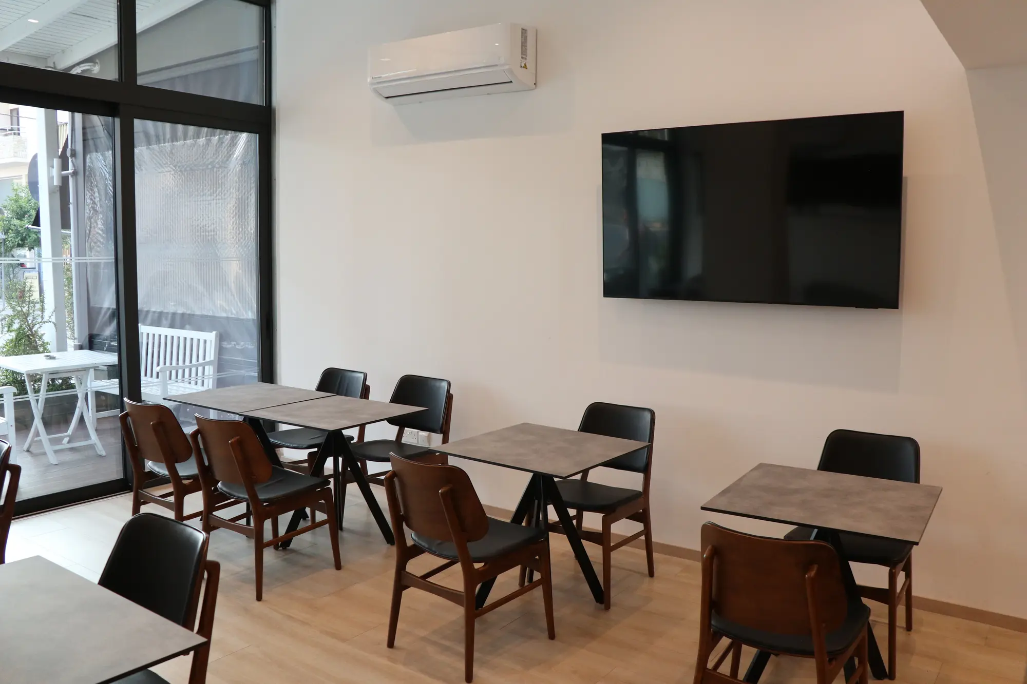 Sunflower Hotel Apts, Lobby