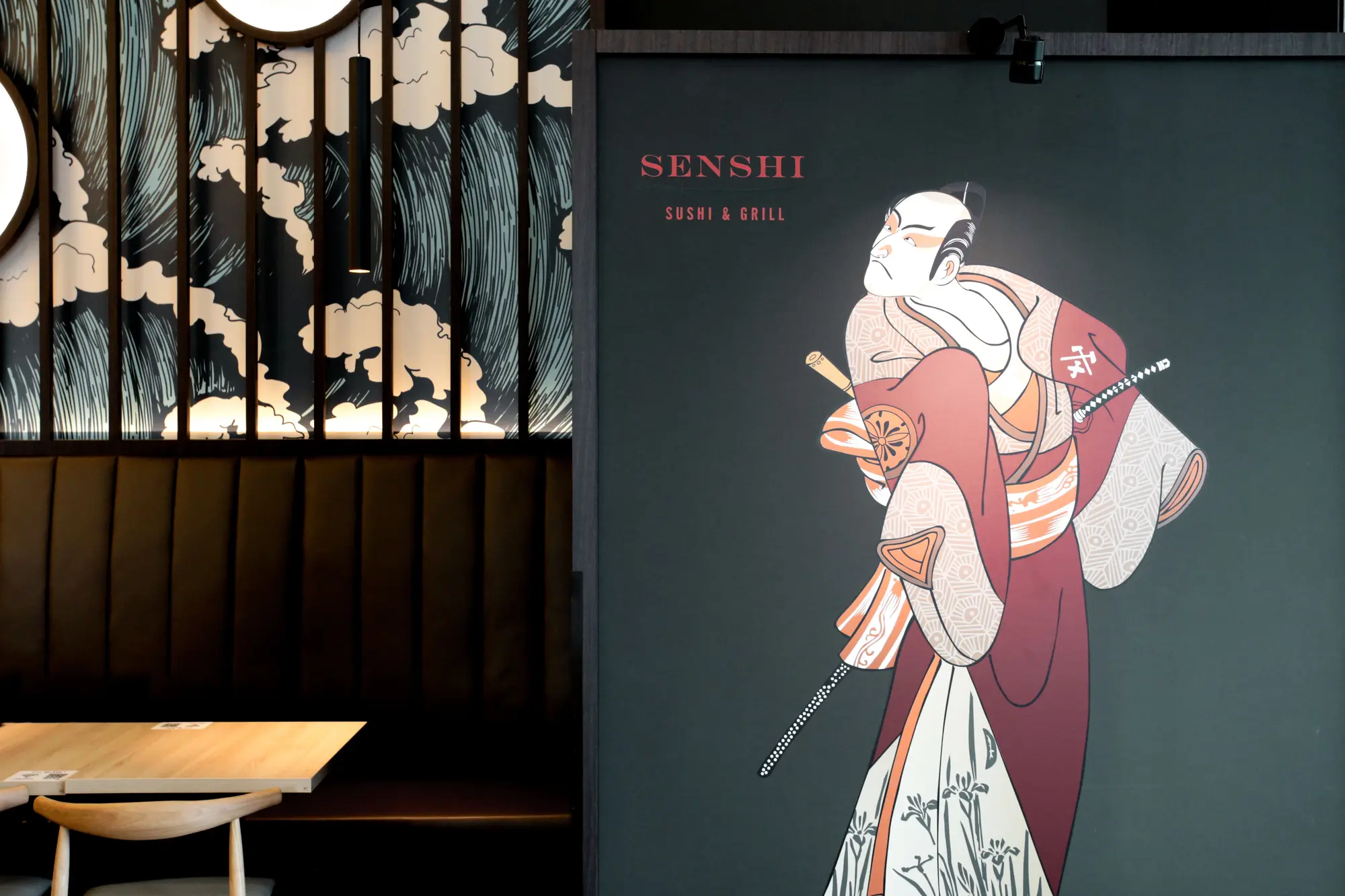 Dorsett Singapore, Restaurant