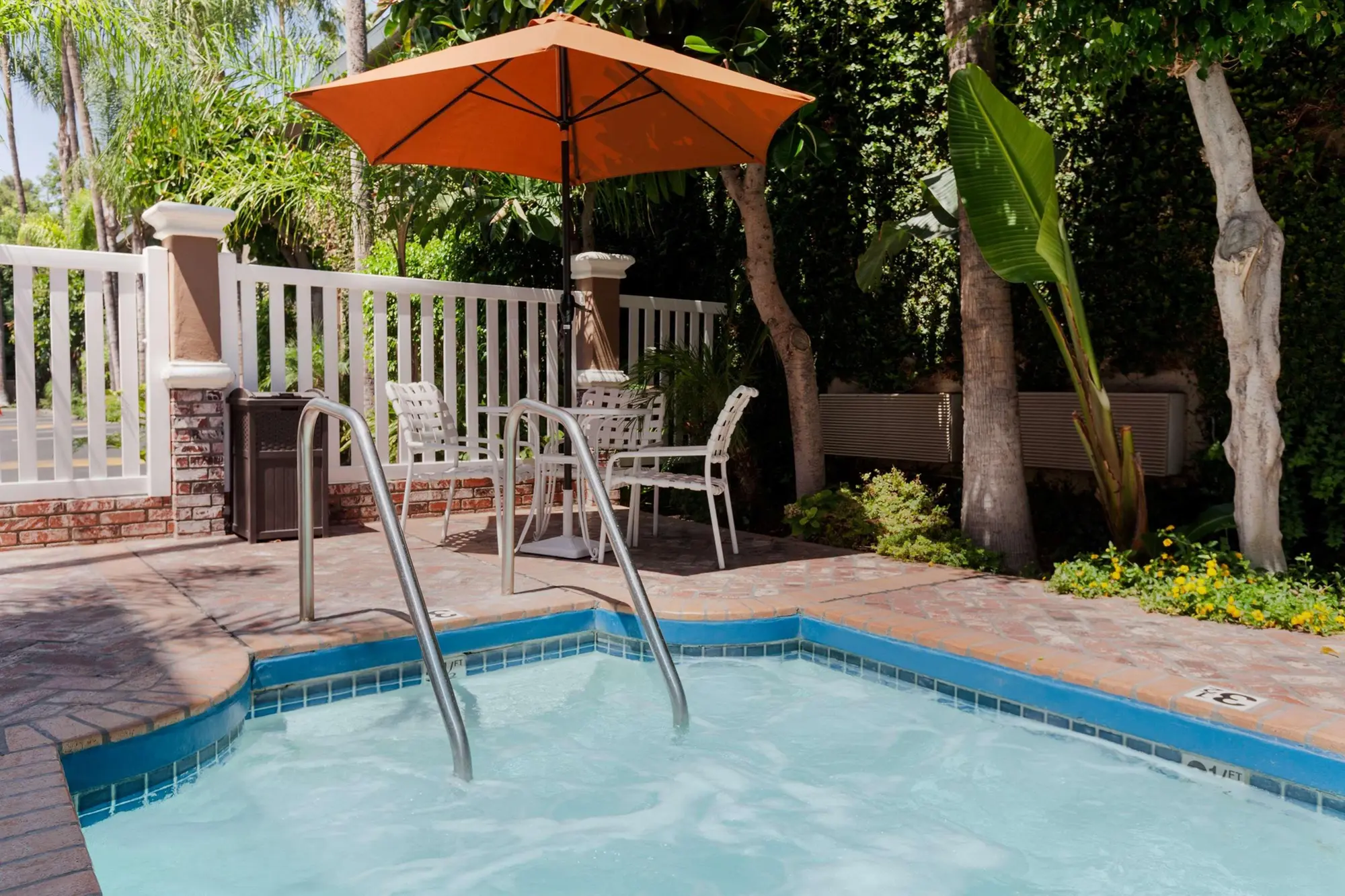 Best Western Plus Carriage Inn, Pool