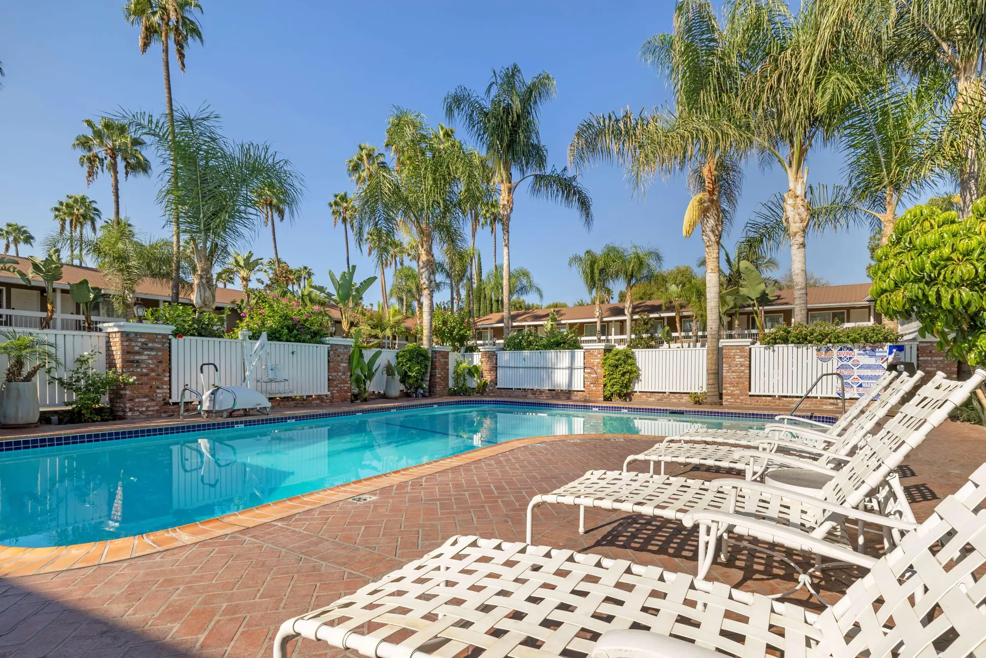 Best Western Plus Carriage Inn, Pool