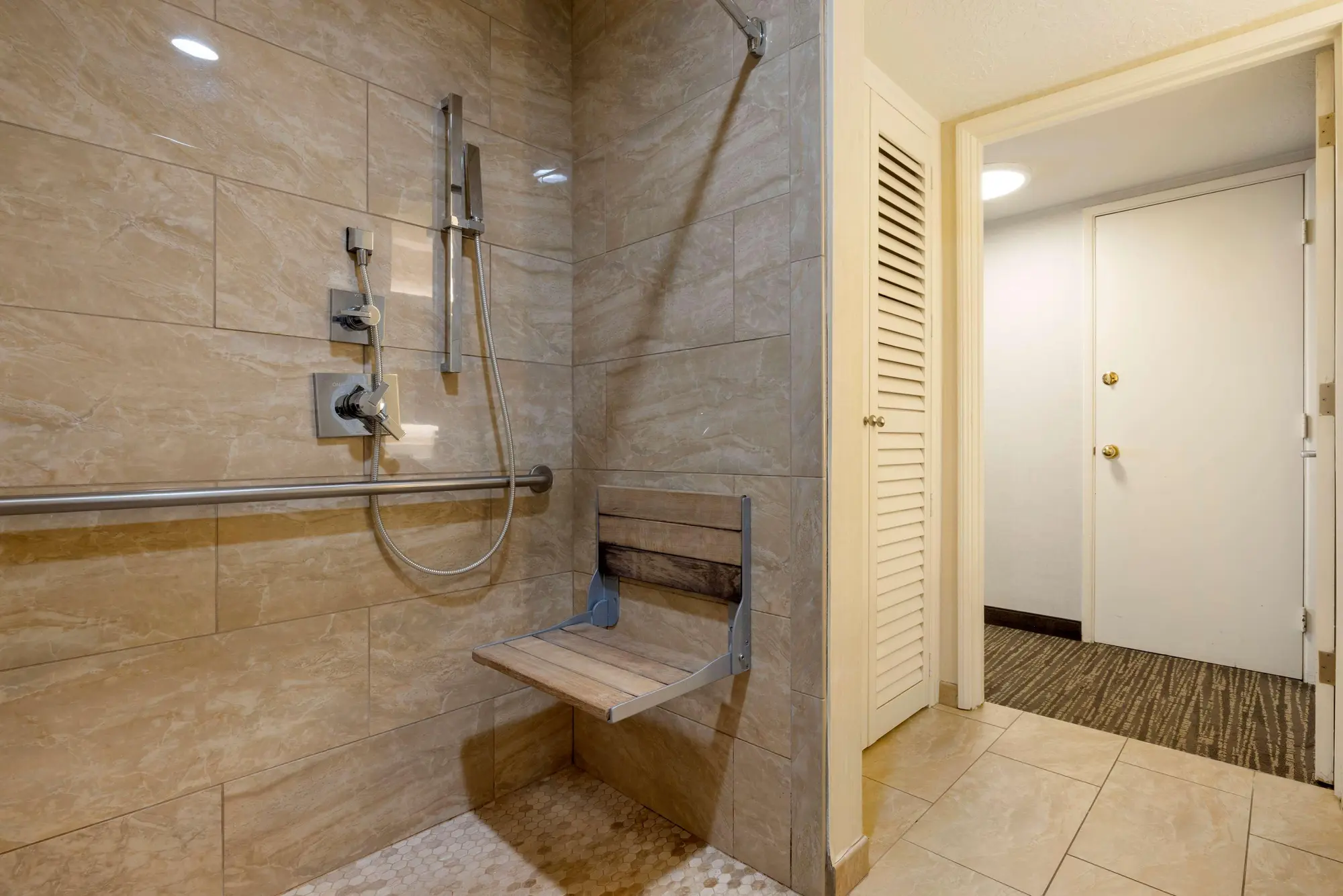 Best Western Plus Carriage Inn, Room