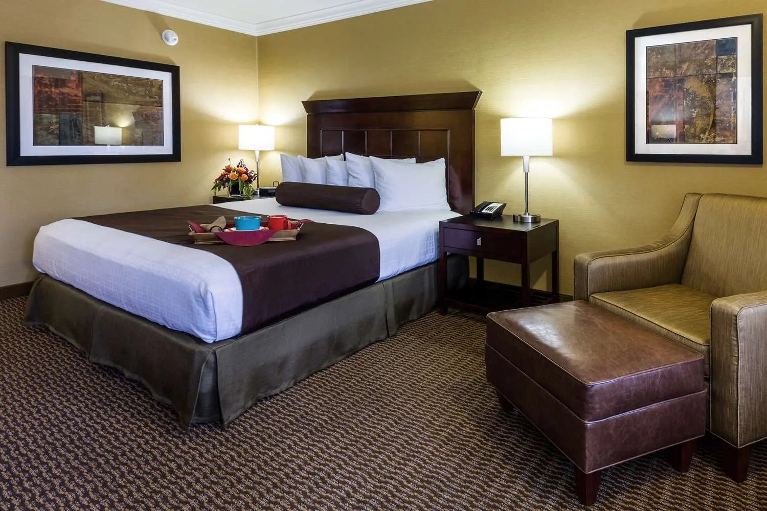 Best Western Plus Carriage Inn, Room