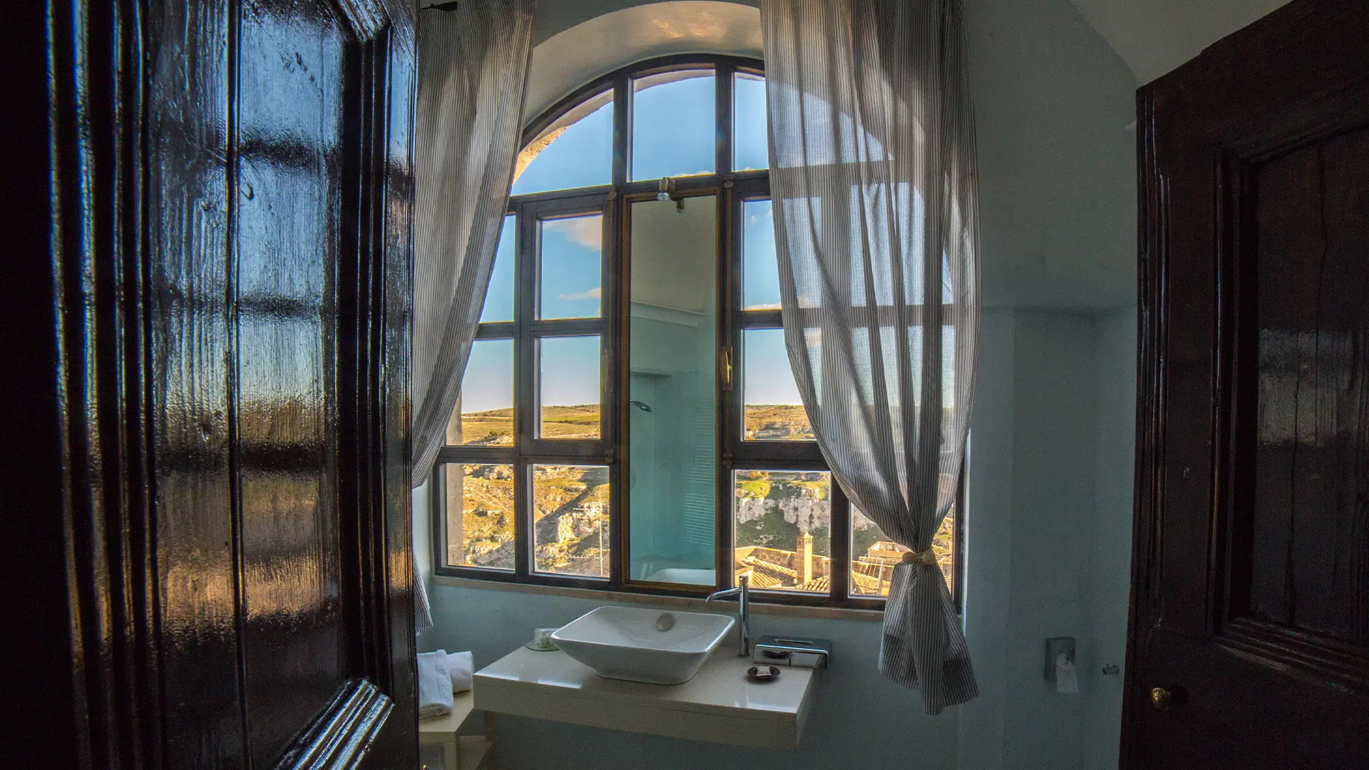 Palazzo Viceconte, Room