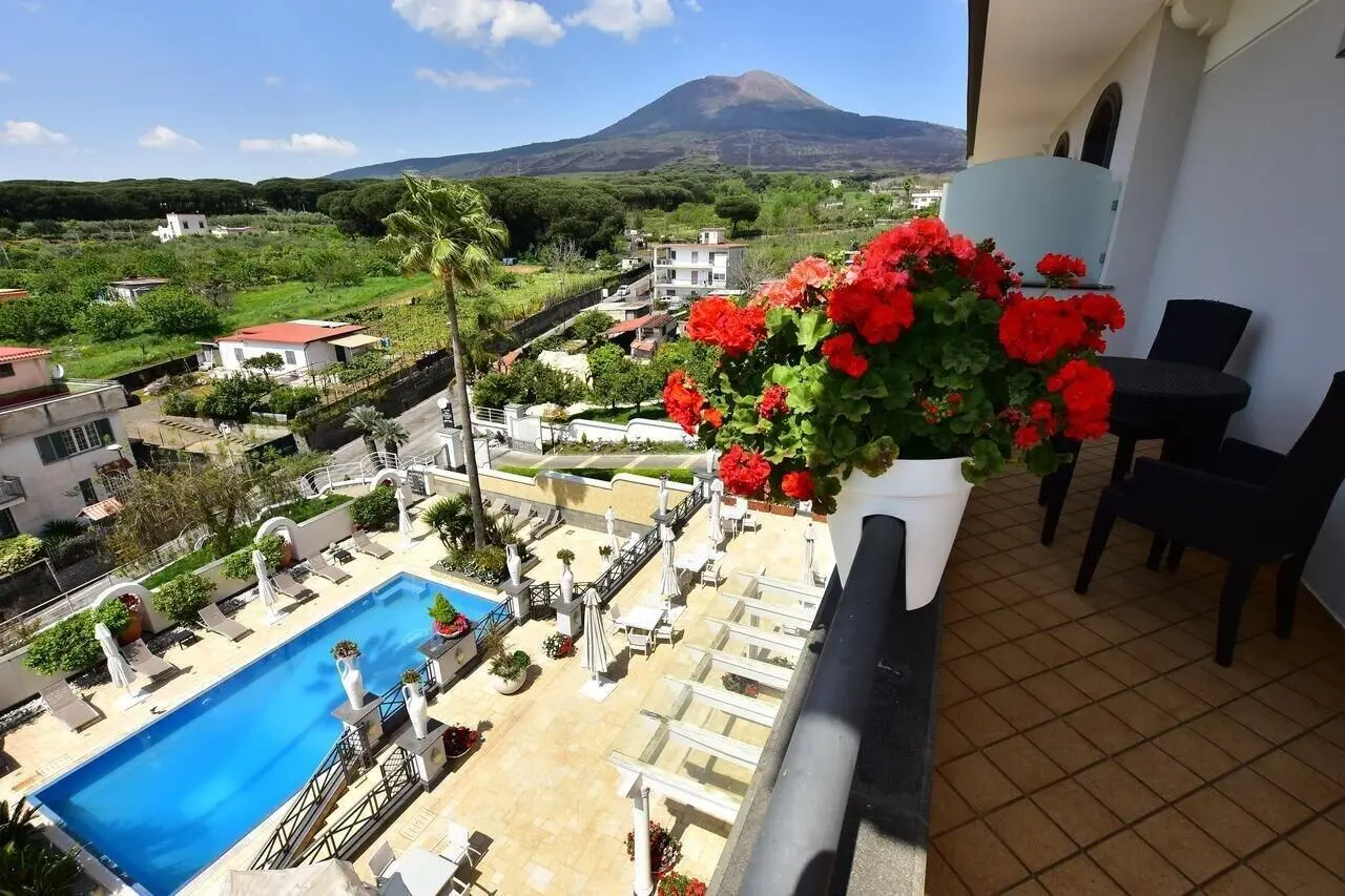 Palazzo Rosenthal Vesuview Resort, Sports and Entertainment