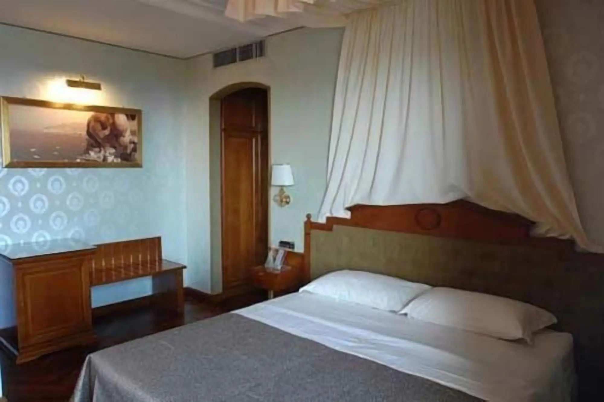 Palazzo Rosenthal Vesuview Resort, Room