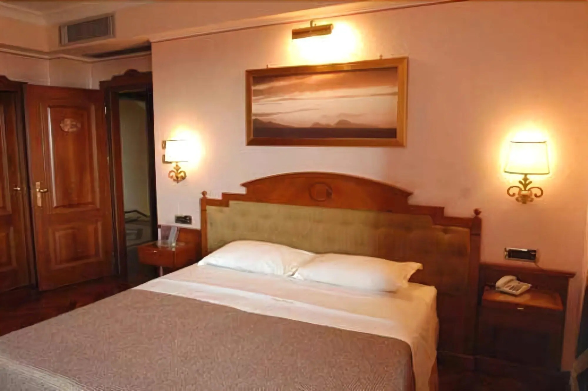 Palazzo Rosenthal Vesuview Resort, Room