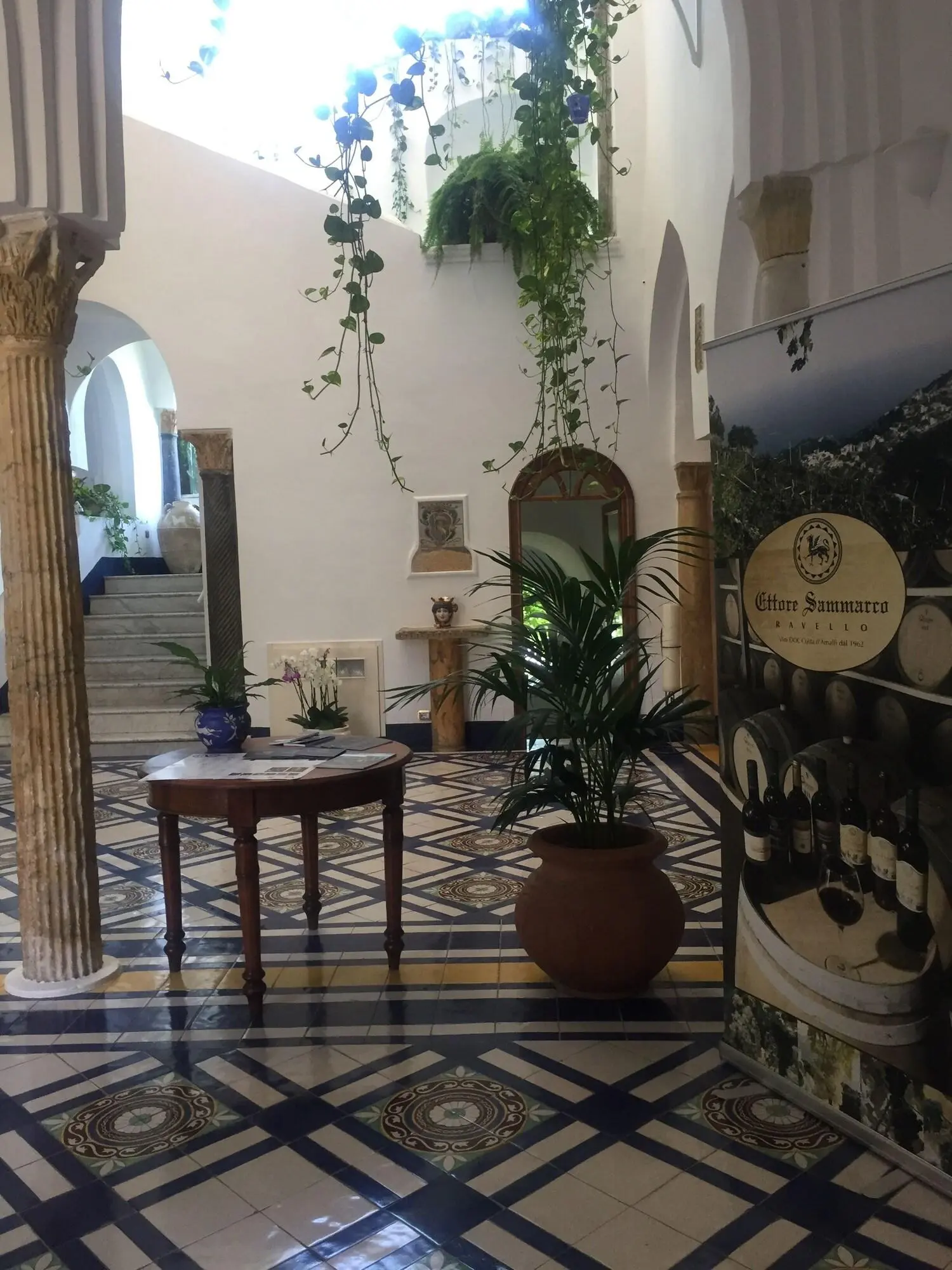 Hotel Palazzo Confalone, Lobby