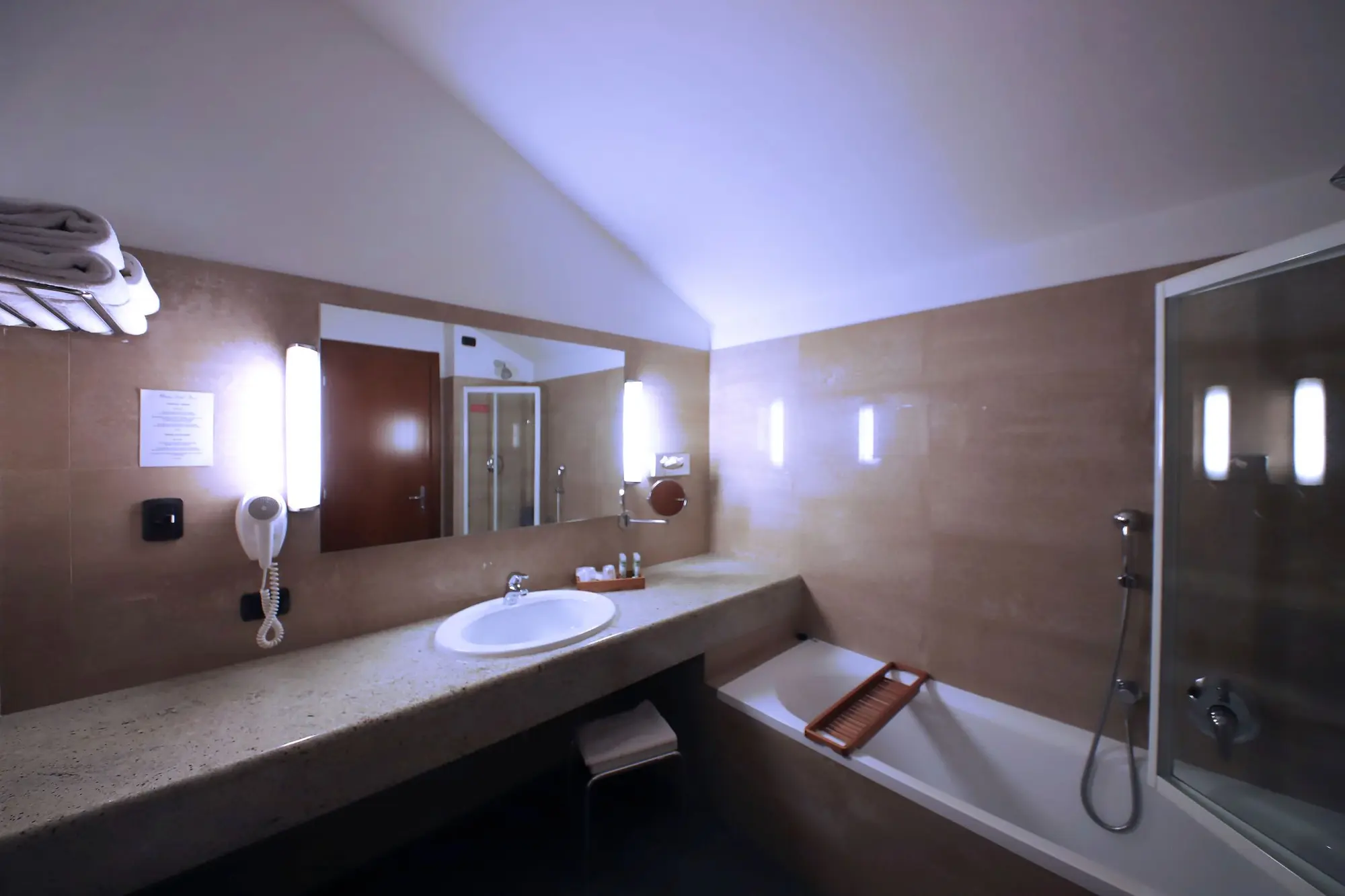Monica Hotel Fiera, Room