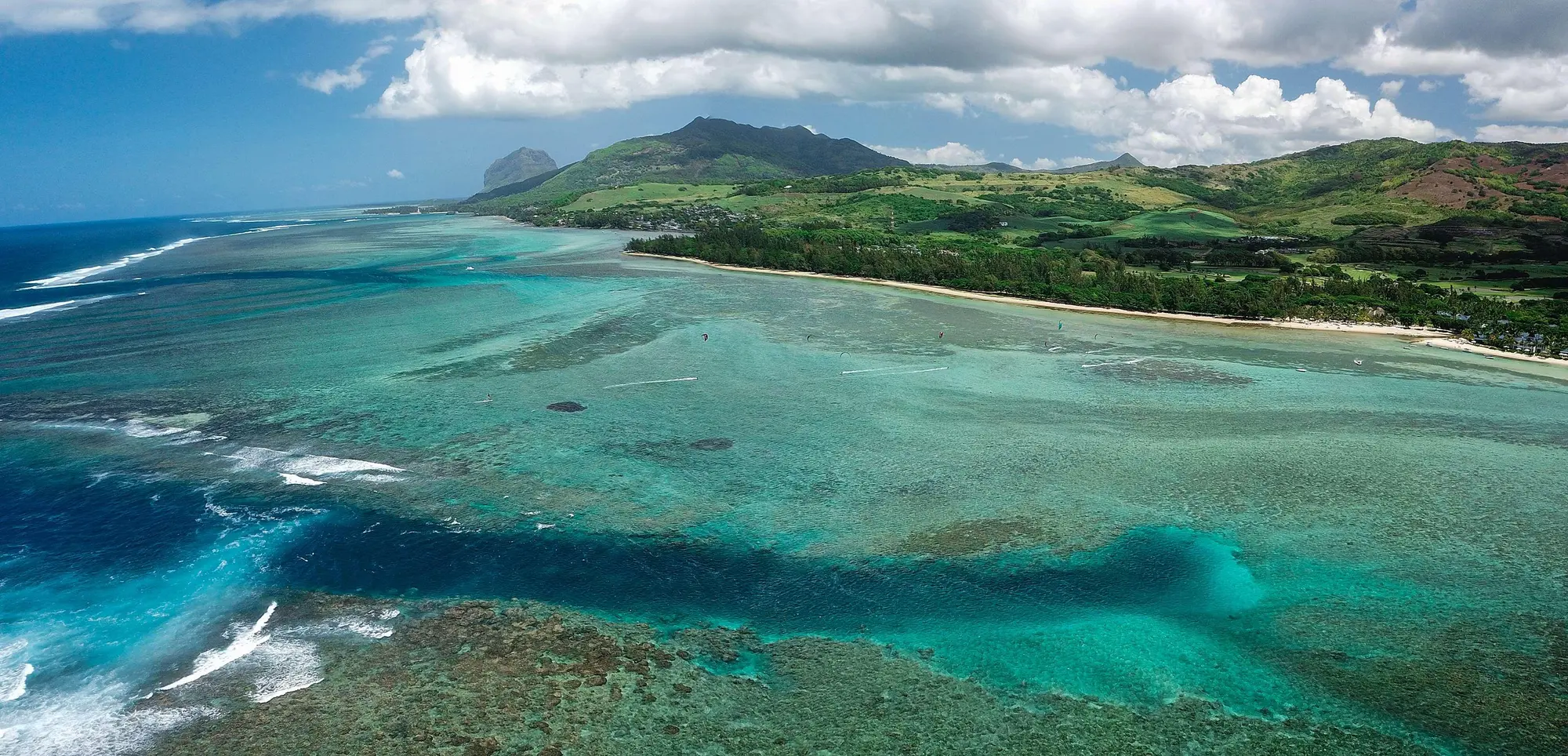 Outrigger Mauritius Beach Resort, General view