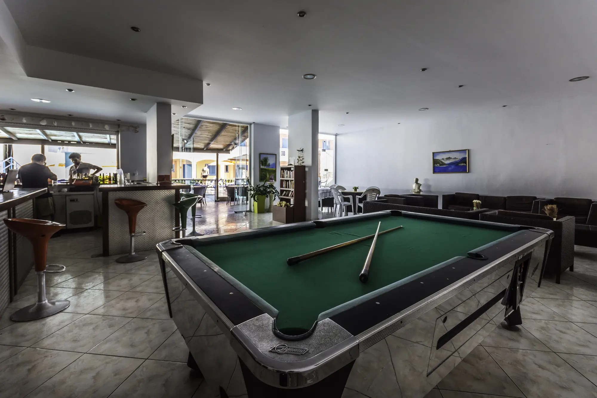 Vossos, Lobby