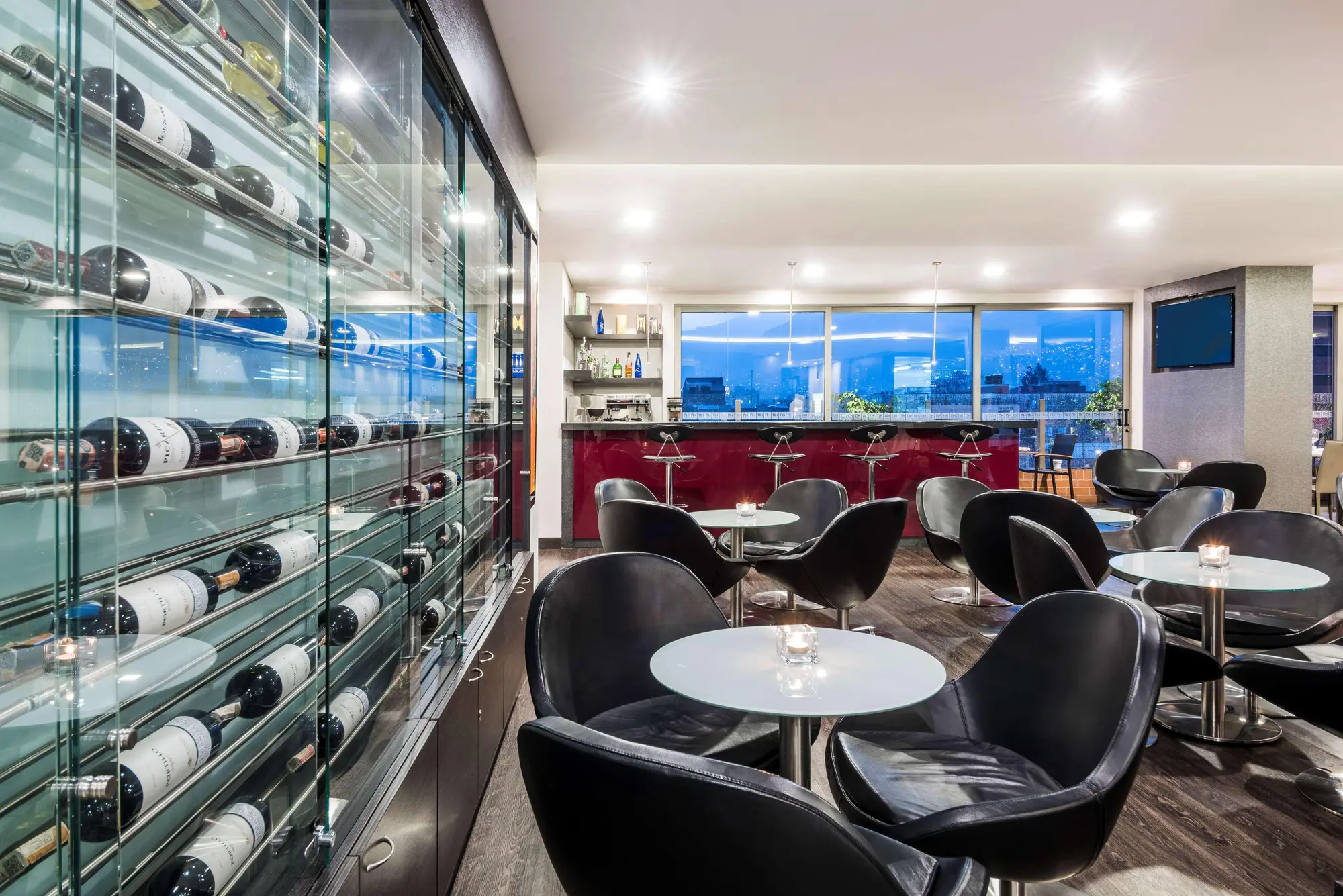 NH Bogotá Urban 26 Royal, Bar