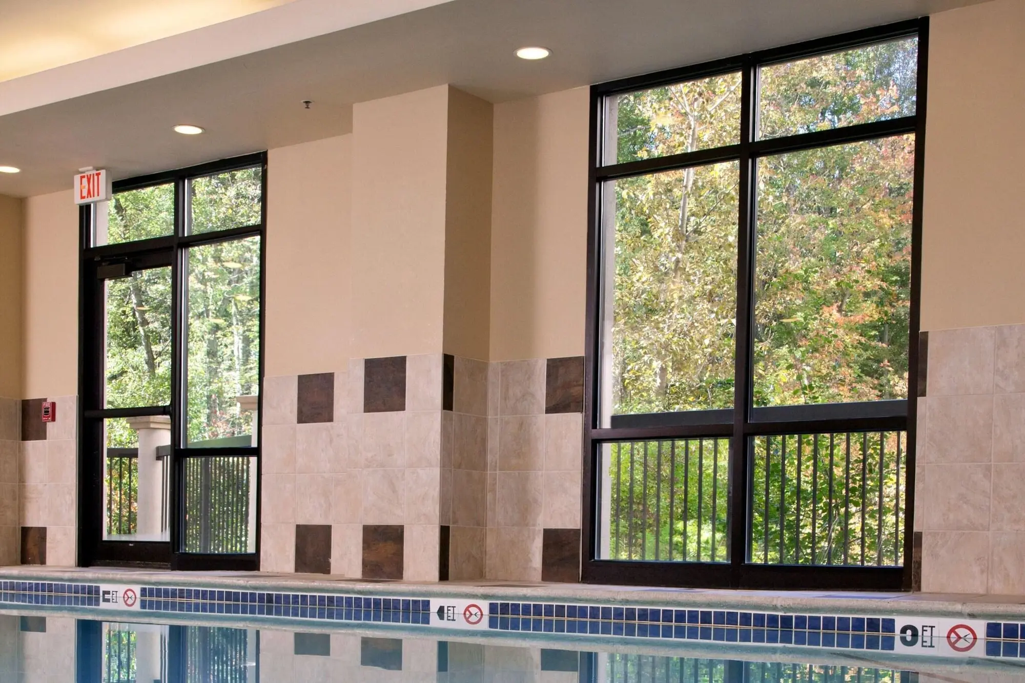 Courtyard Boston Woburn/Boston North, Pool