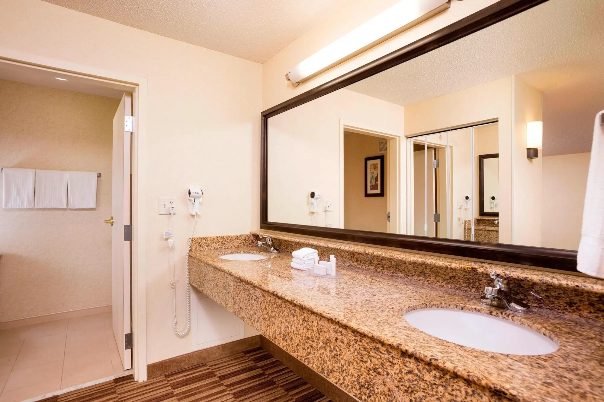 Courtyard Boston Woburn/Boston North, Room