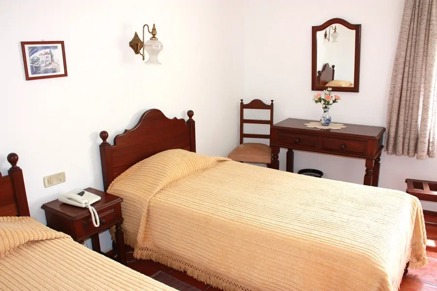 Dona Leonor, General view