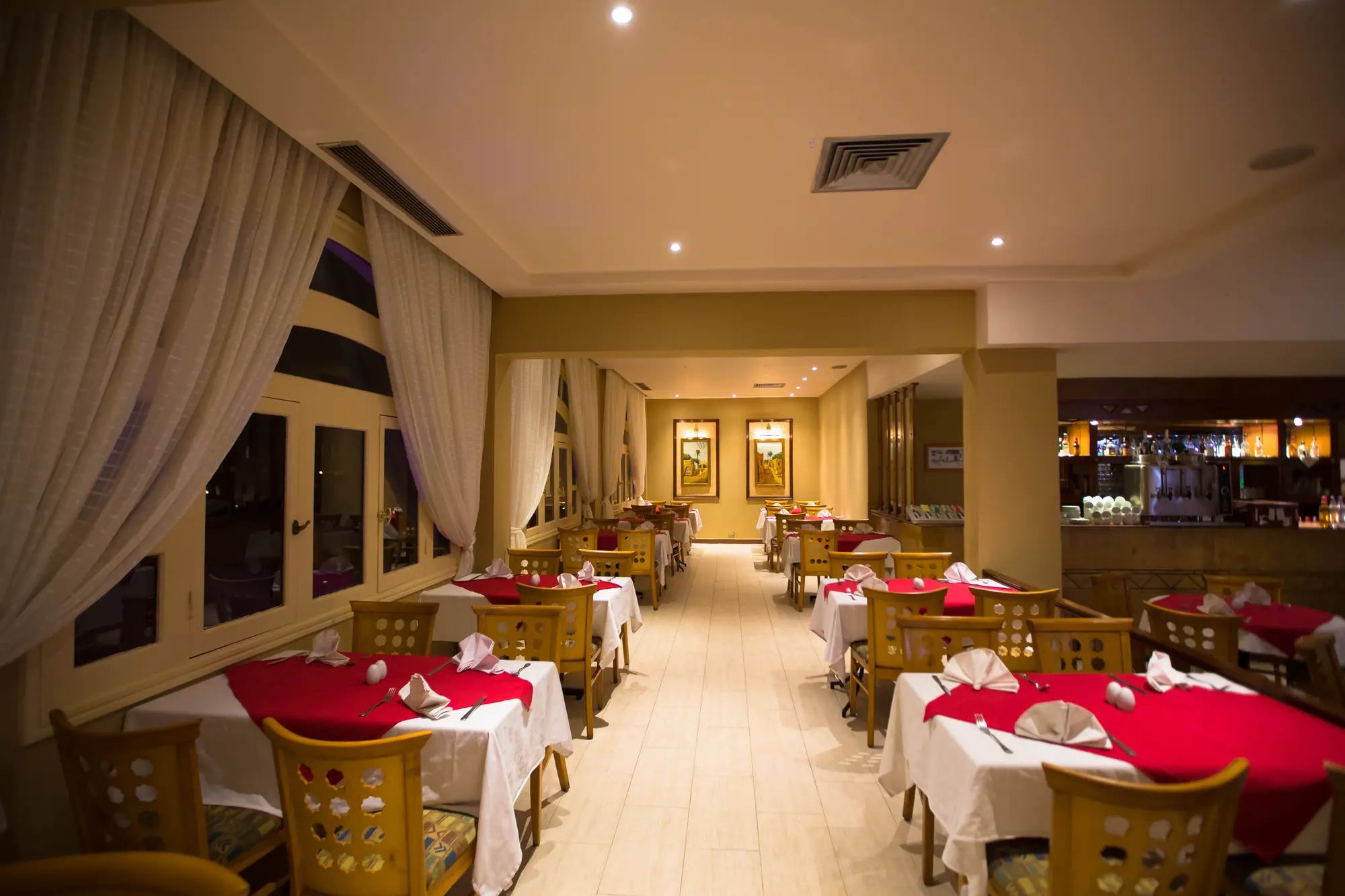 Le Pacha Resort, Restaurant